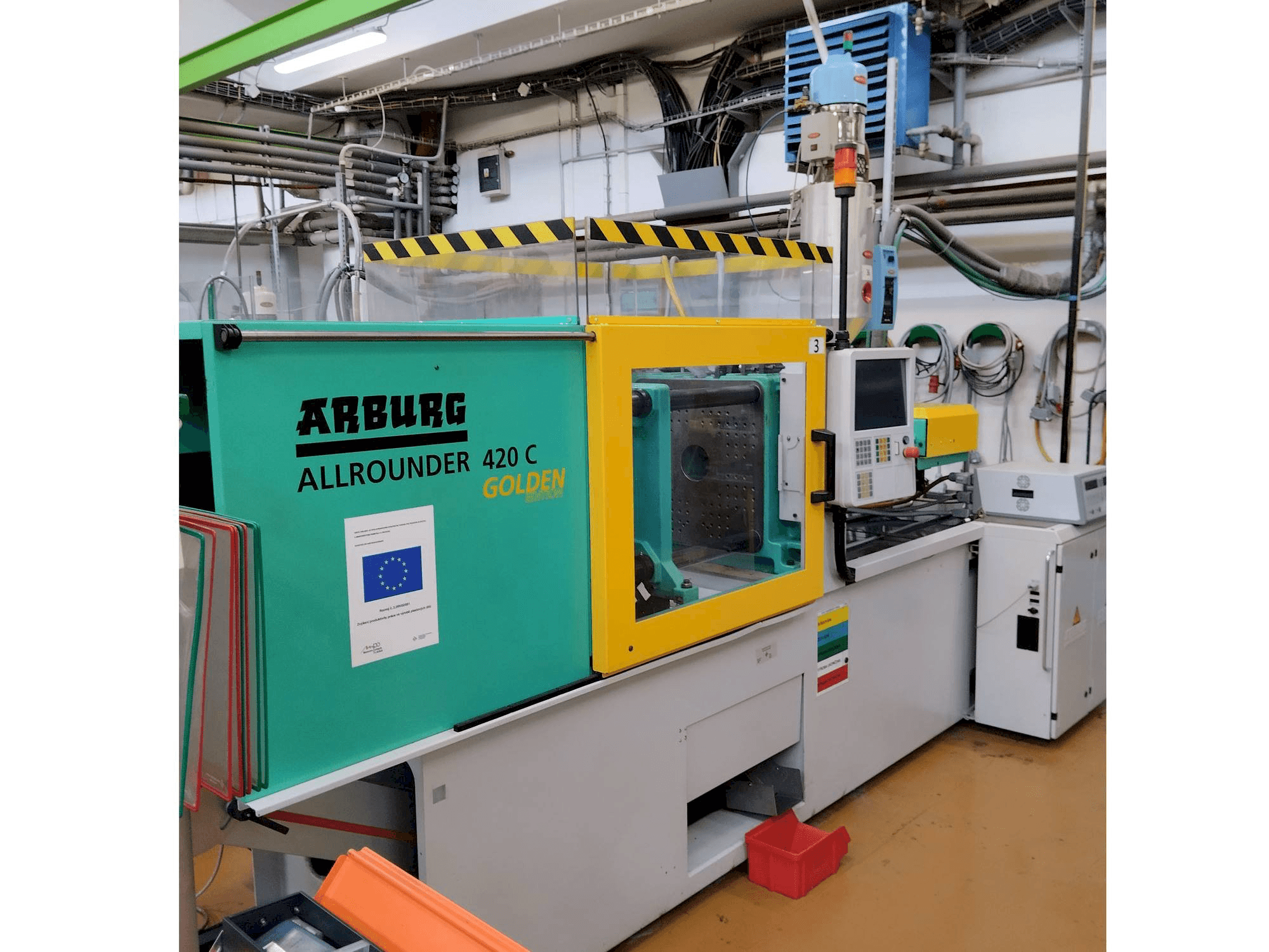 Frontansicht der Arburg 420C 1000-290 Maschine