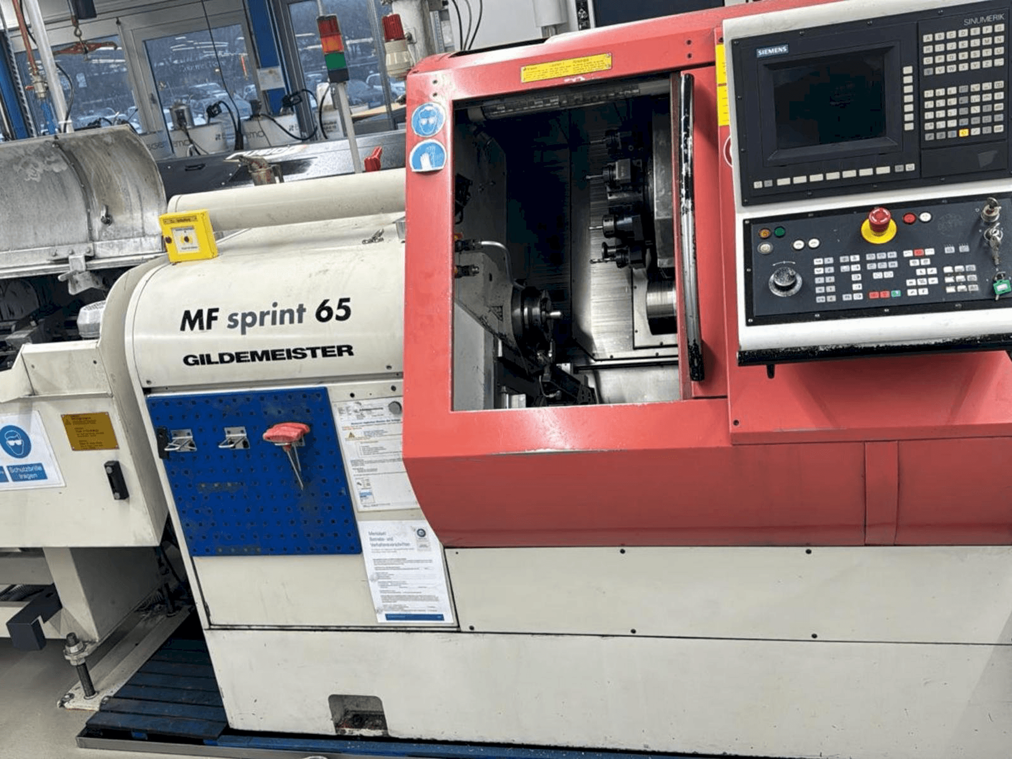 Frontansicht der Gildemeister MF SPRINT 65 Maschine