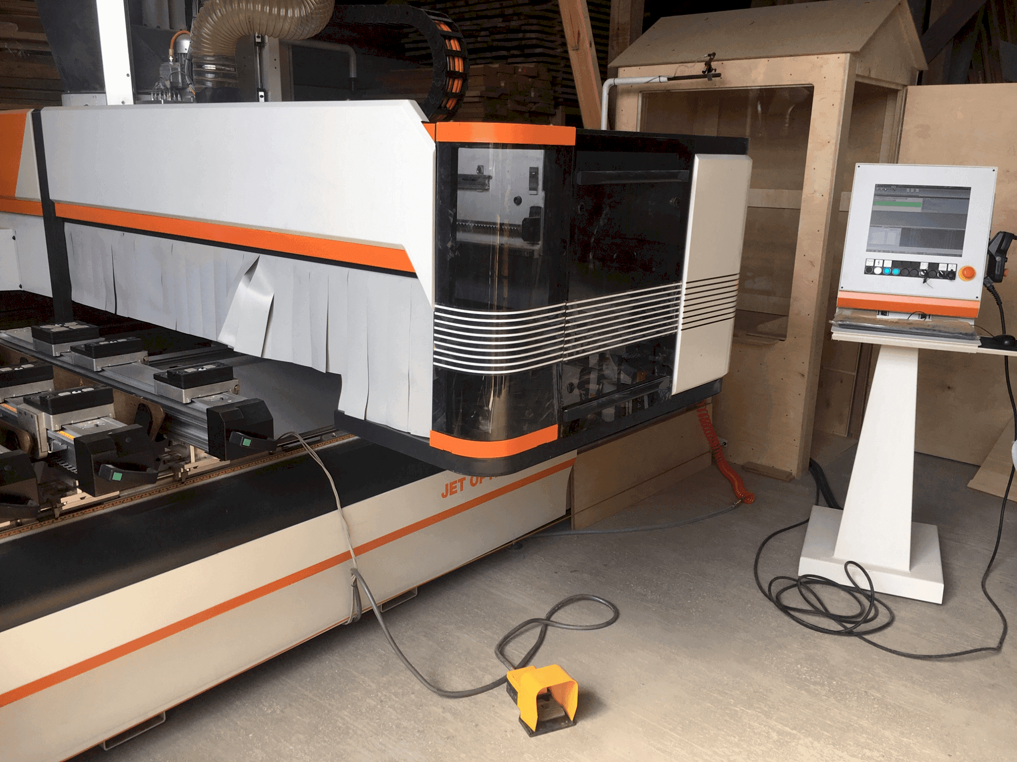 Frontansicht der BUSELLATO Jet Optima T5 Maschine