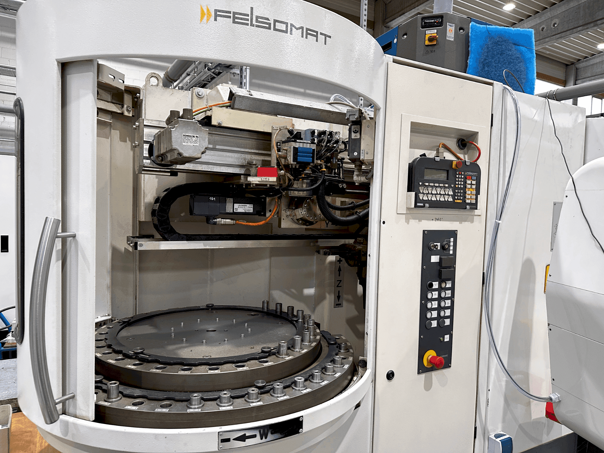 Frontansicht der SAACKE UWIID Maschine