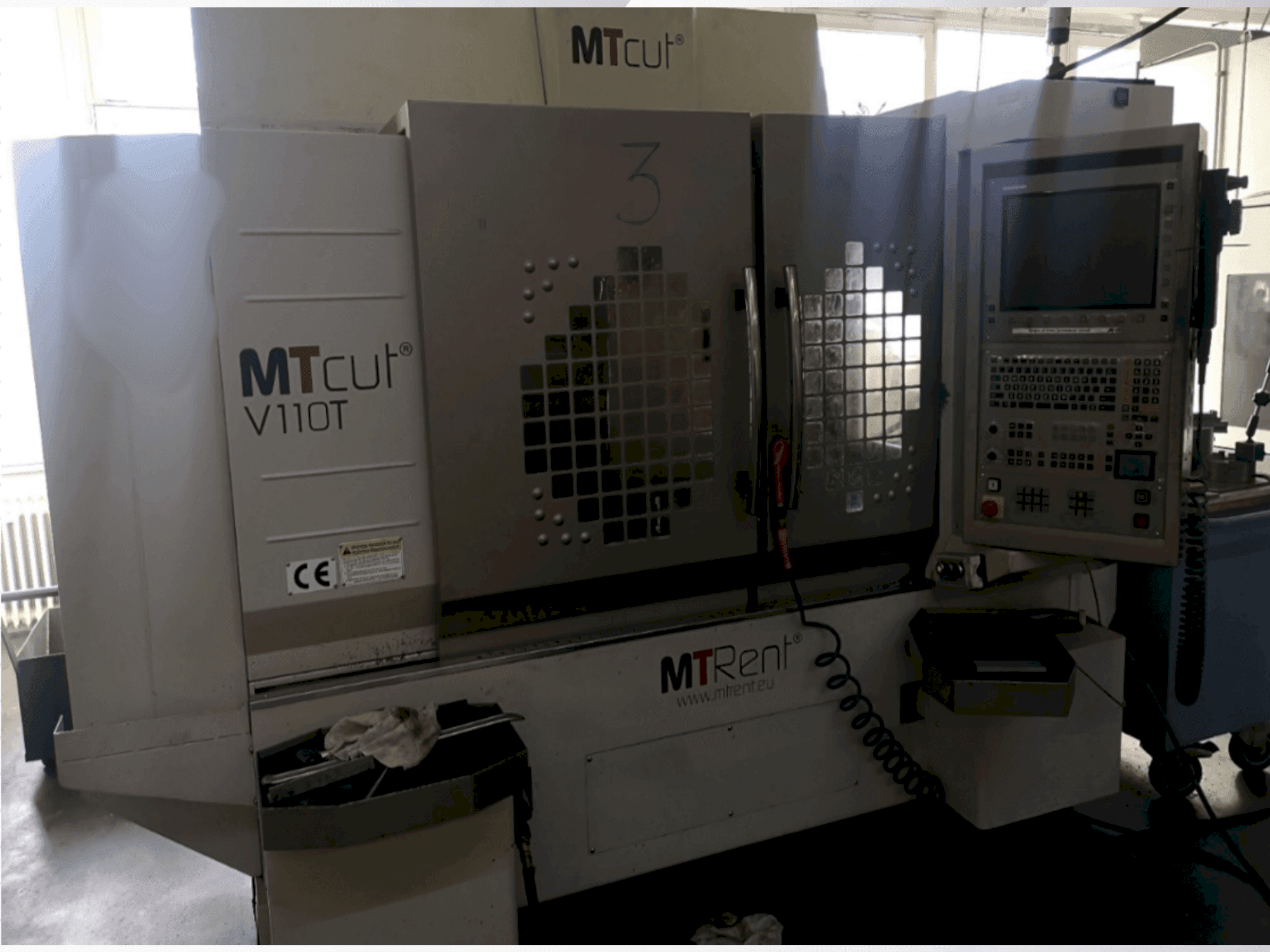 Frontansicht der MTcut V110T Maschine