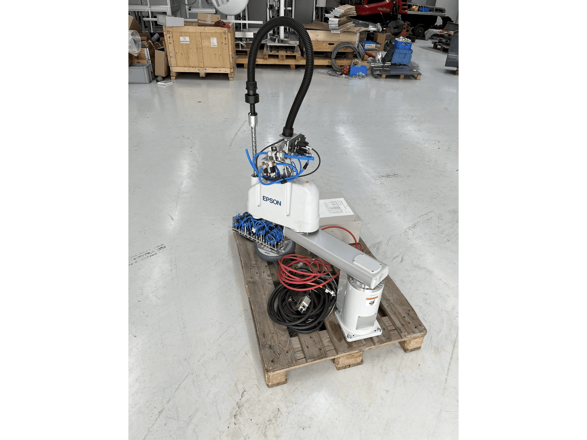 Frontansicht der EPSON G6-653S Maschine