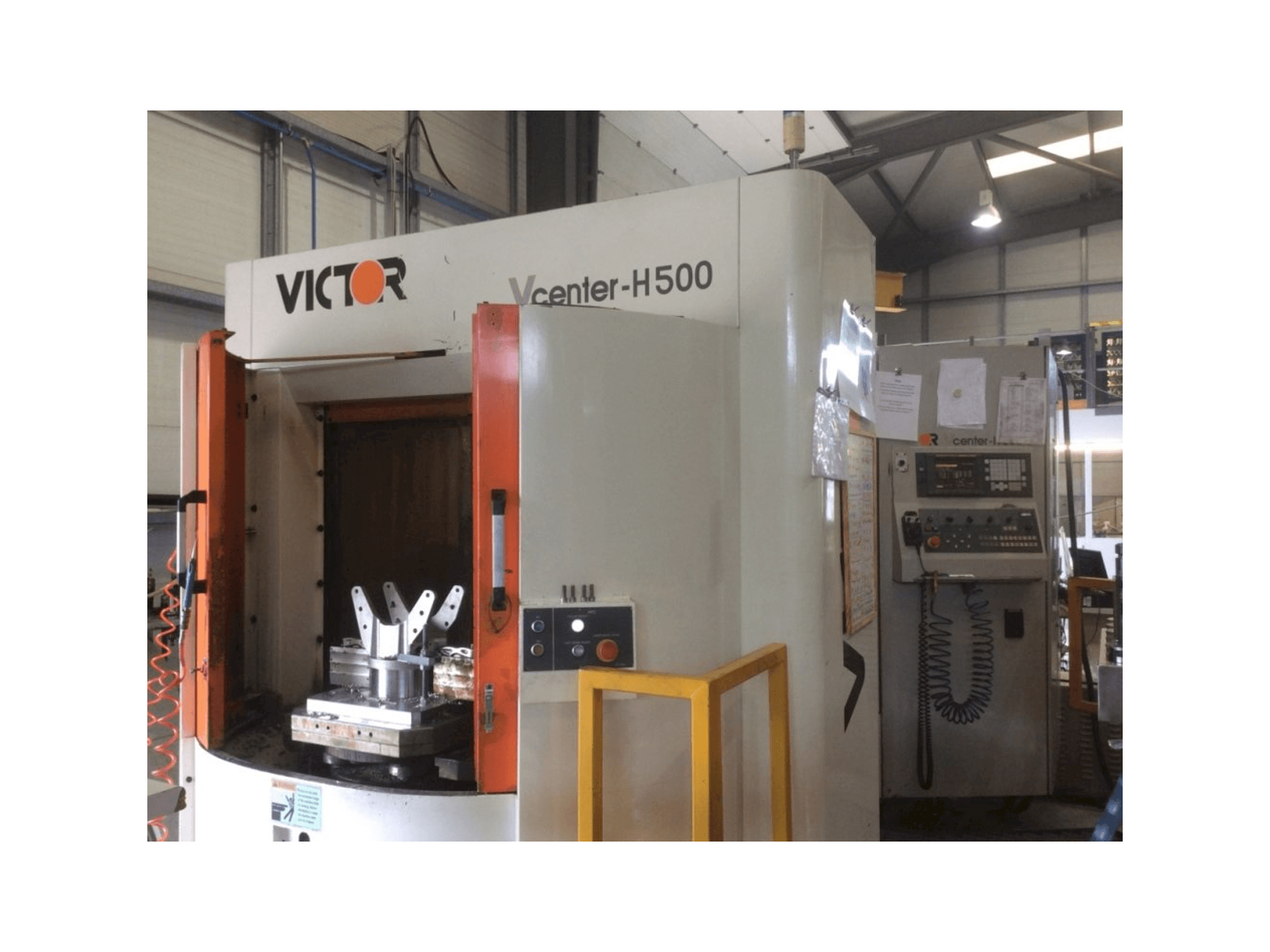 Frontansicht der Victor H 500 Maschine