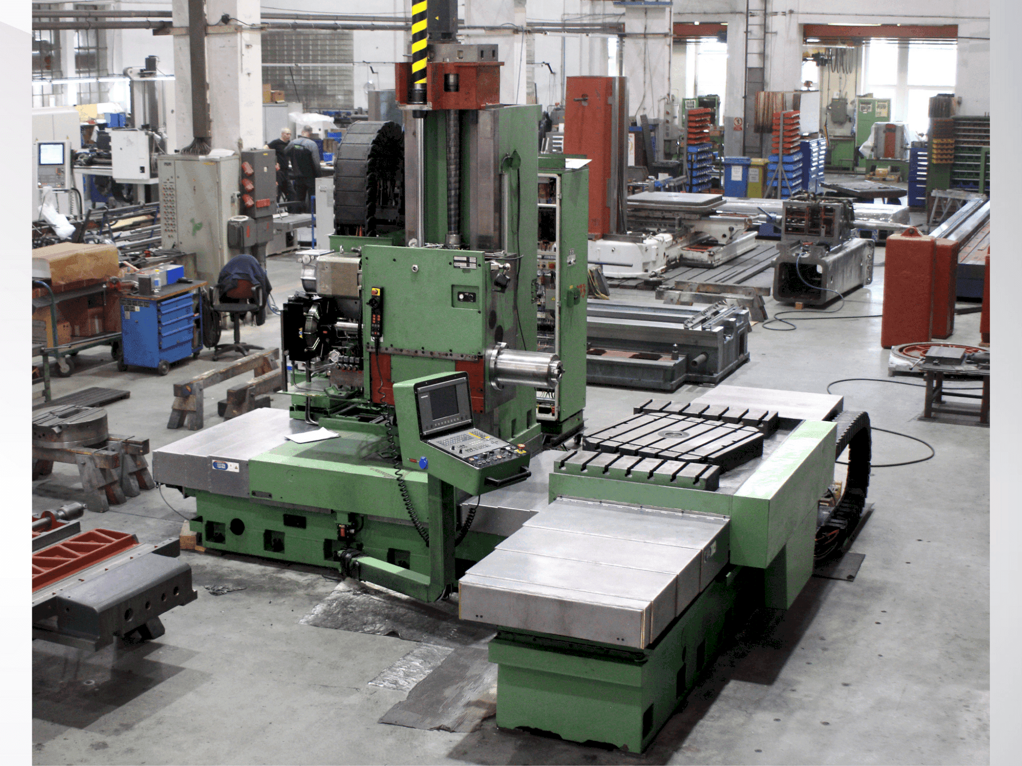 Frontansicht der TOS WFQ 80 CNC Maschine