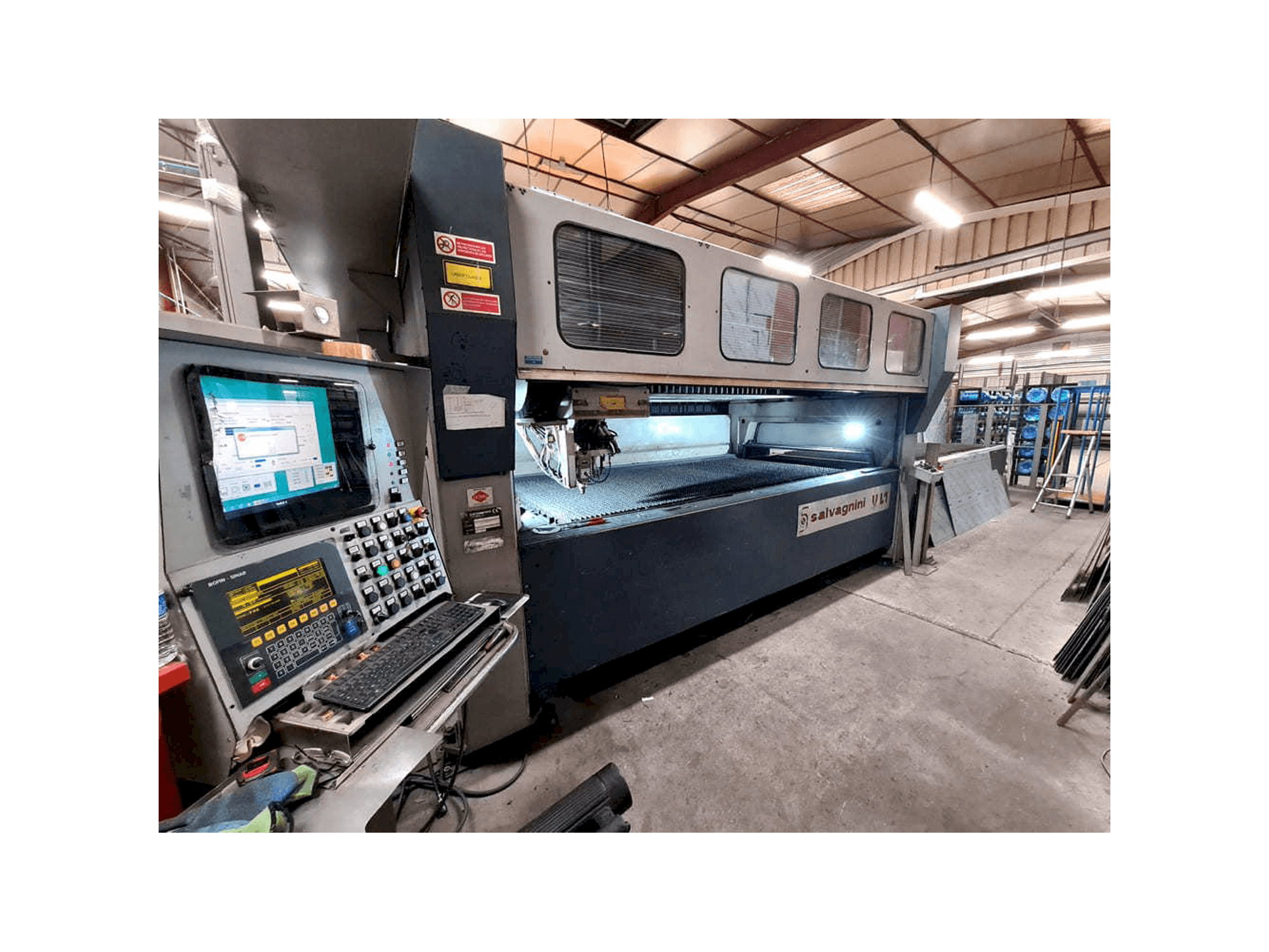 Frontansicht der Salvagnini VL1 Maschine
