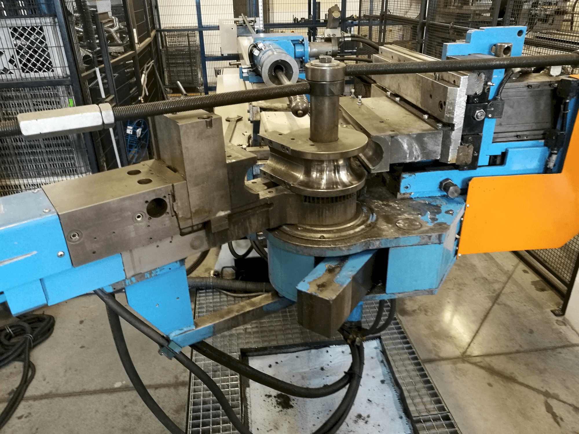 Frontansicht der Rasi S 80.5 Maschine