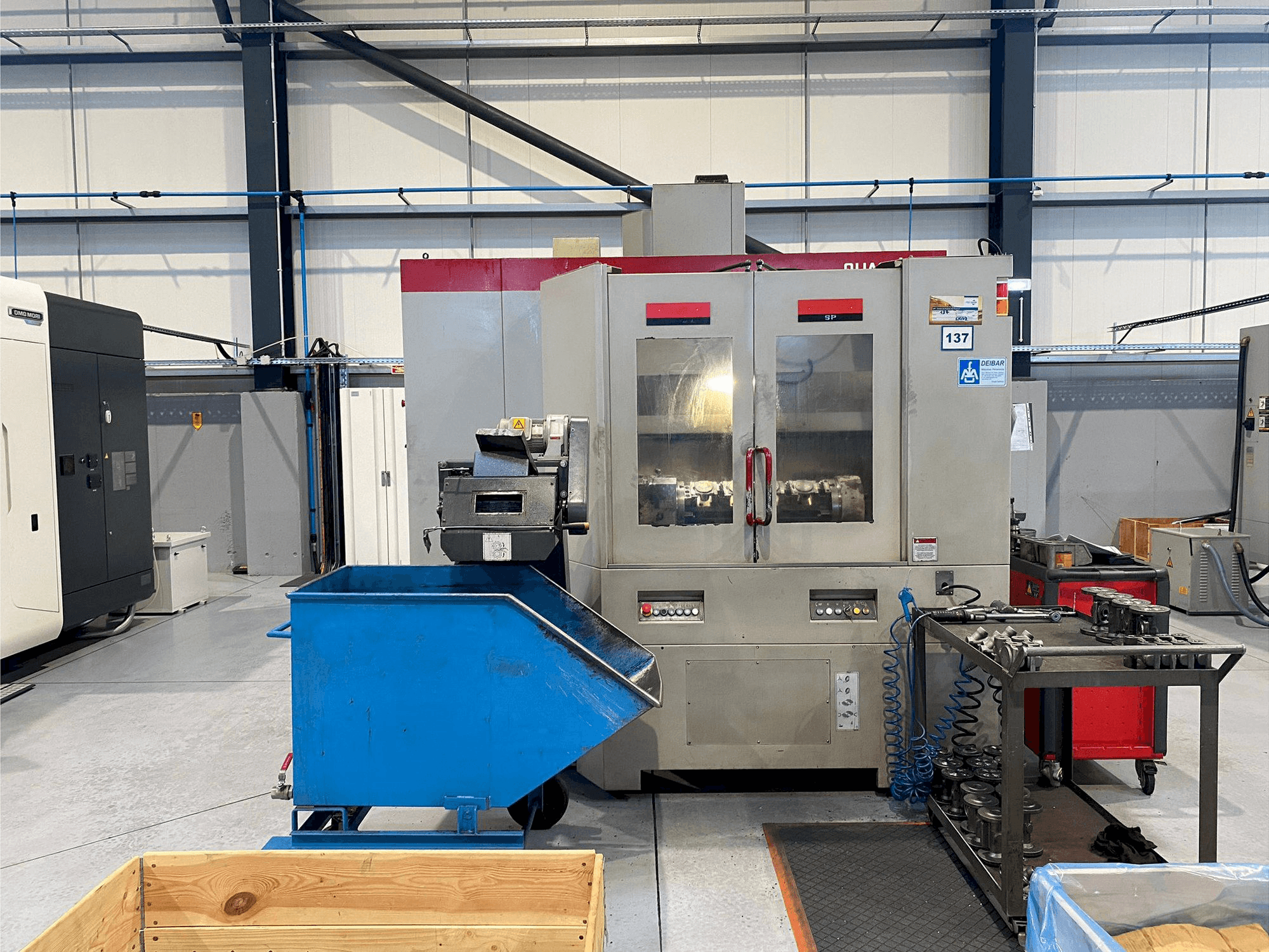 Frontansicht der Quaser MK603SP/12B Maschine