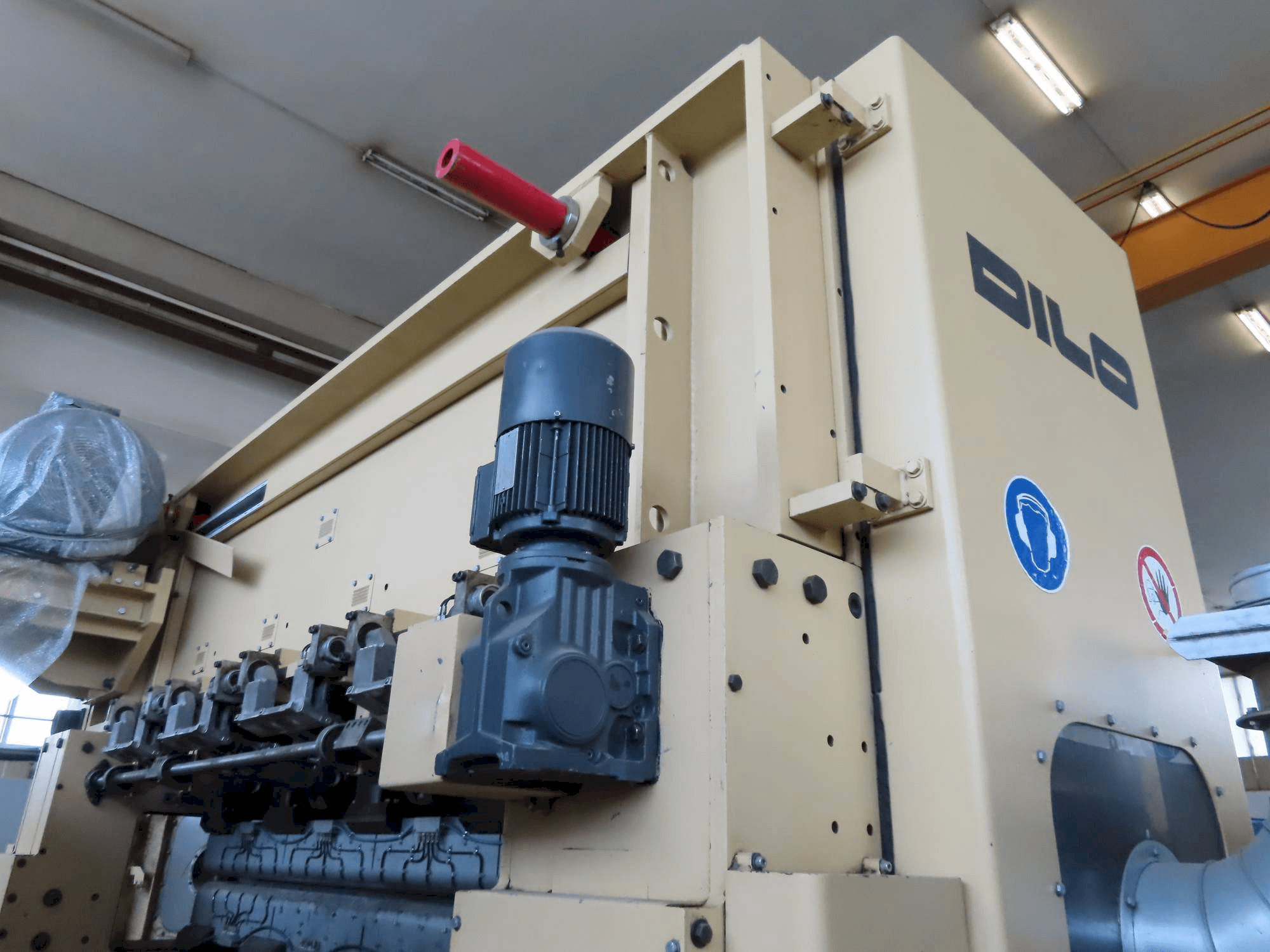 Frontansicht der DI-LOOM CBF 25 OUG-I HVXL 25 Maschine