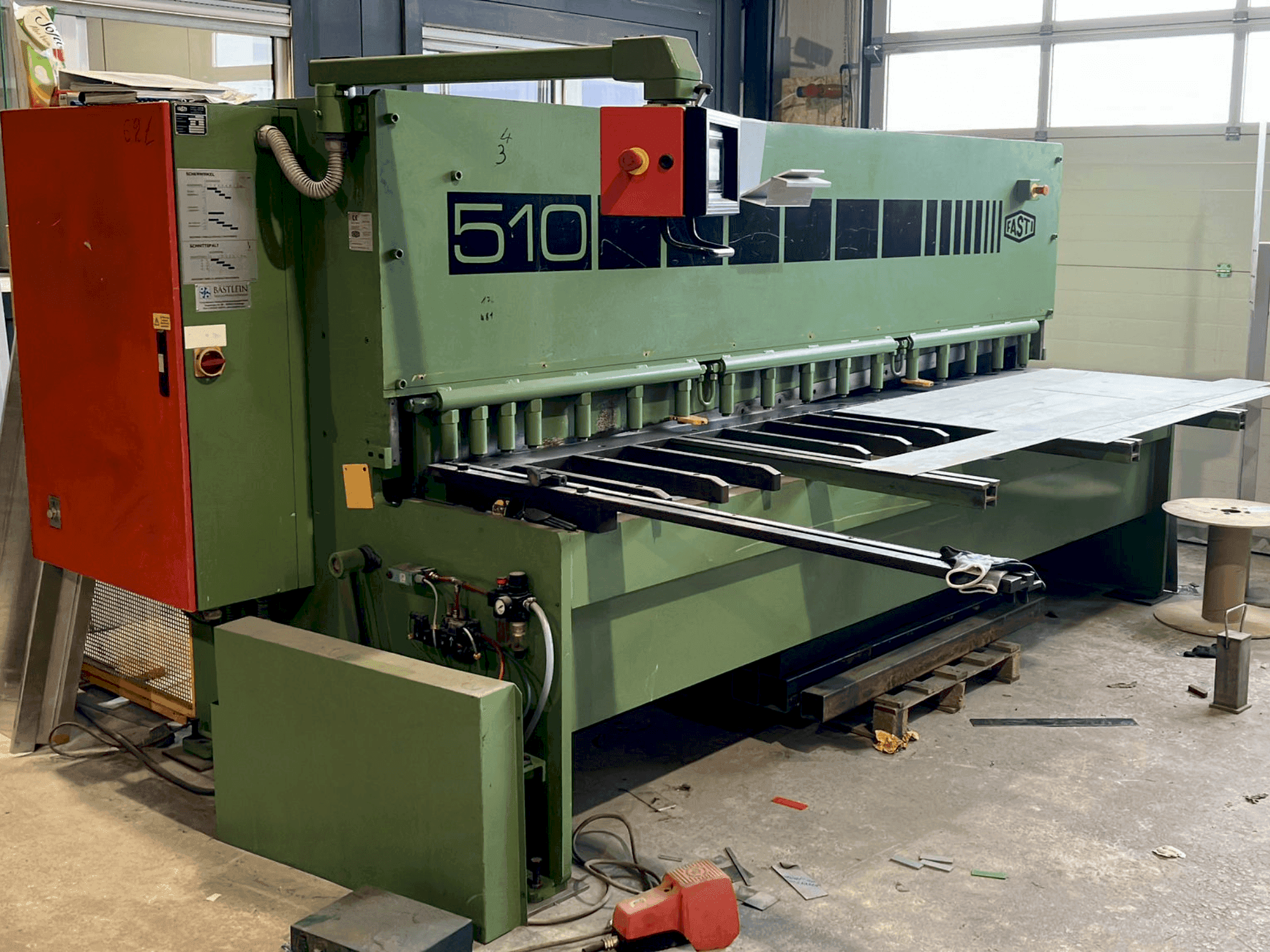 Frontansicht der FASTI 510-30/6 Maschine