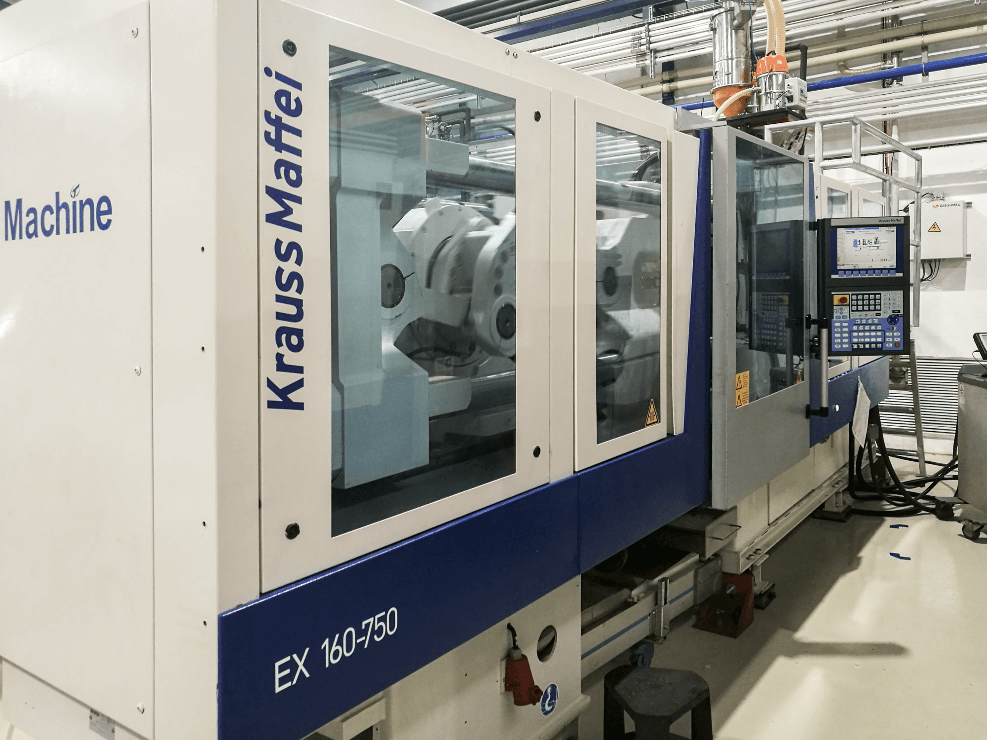 Linke Ansicht der Krauss Maffei 160-750 EX Maschine