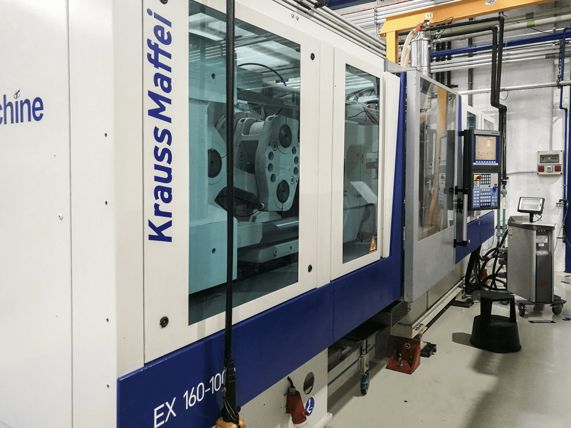 Linke Ansicht der Krauss Maffei 160-1000 EX Maschine