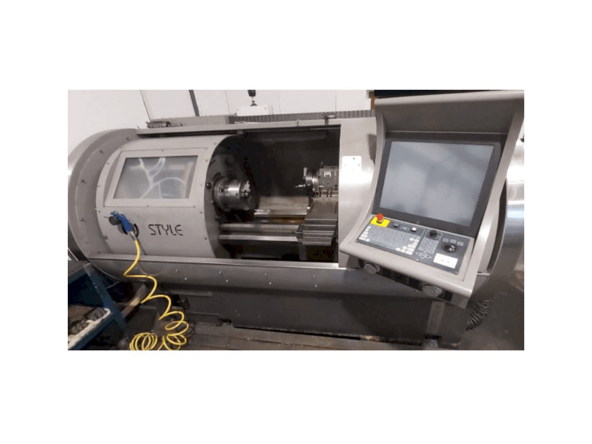 Frontansicht der STYLE 410 Maschine