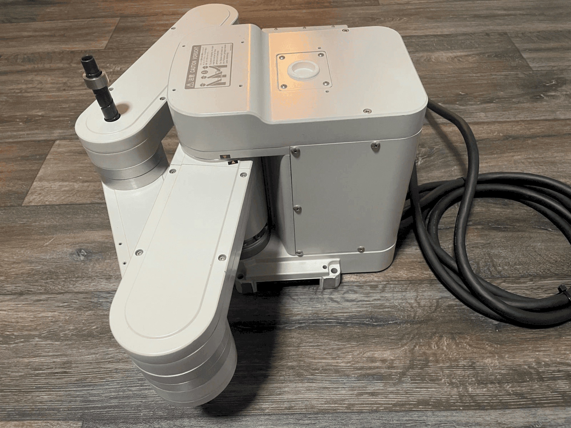 Frontansicht der Mitsubishi Electric PR-5AH Maschine