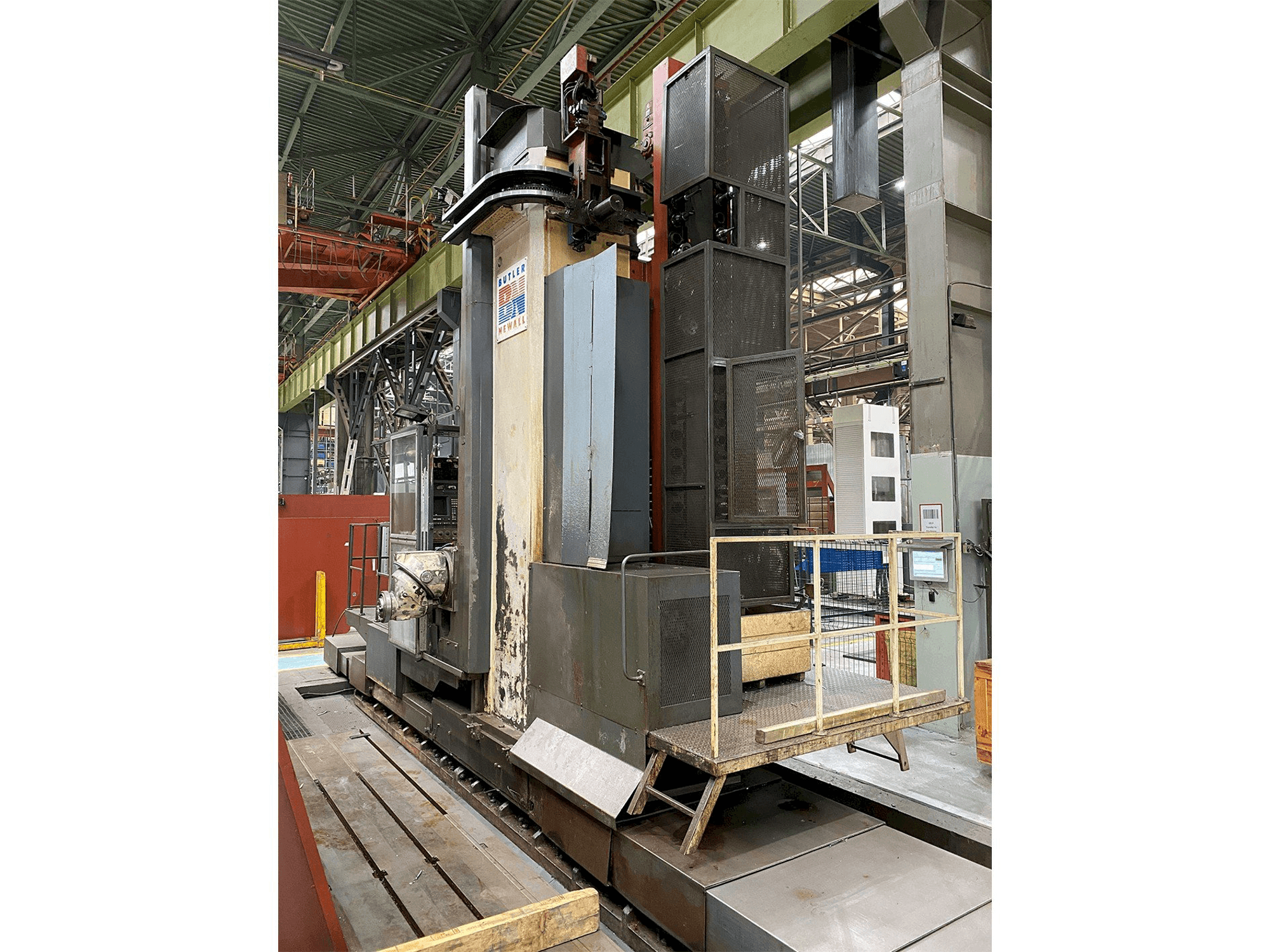 Frontansicht der Butler Elgamill Maschine