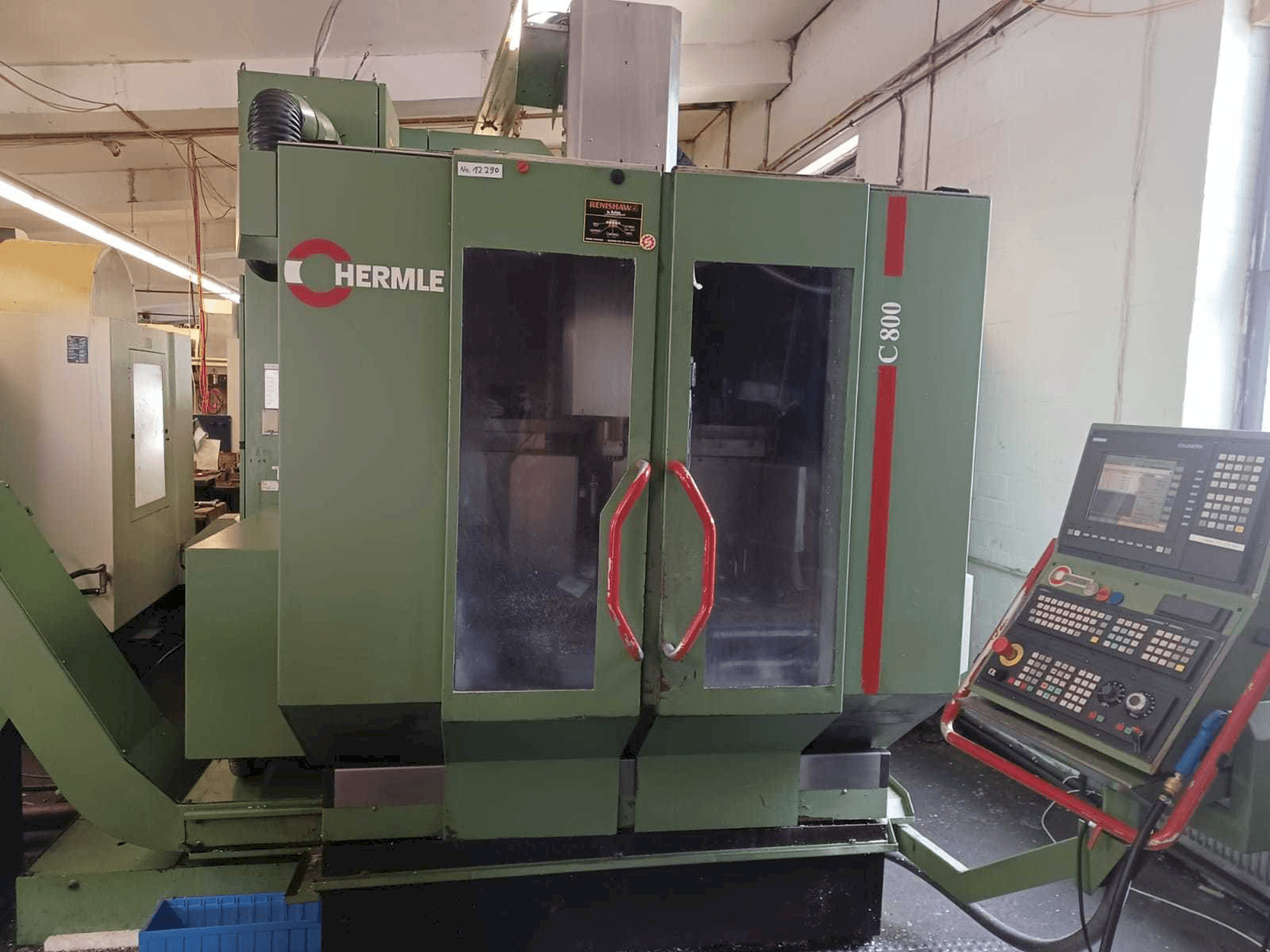 Frontansicht der HERMLE C 800 U Maschine