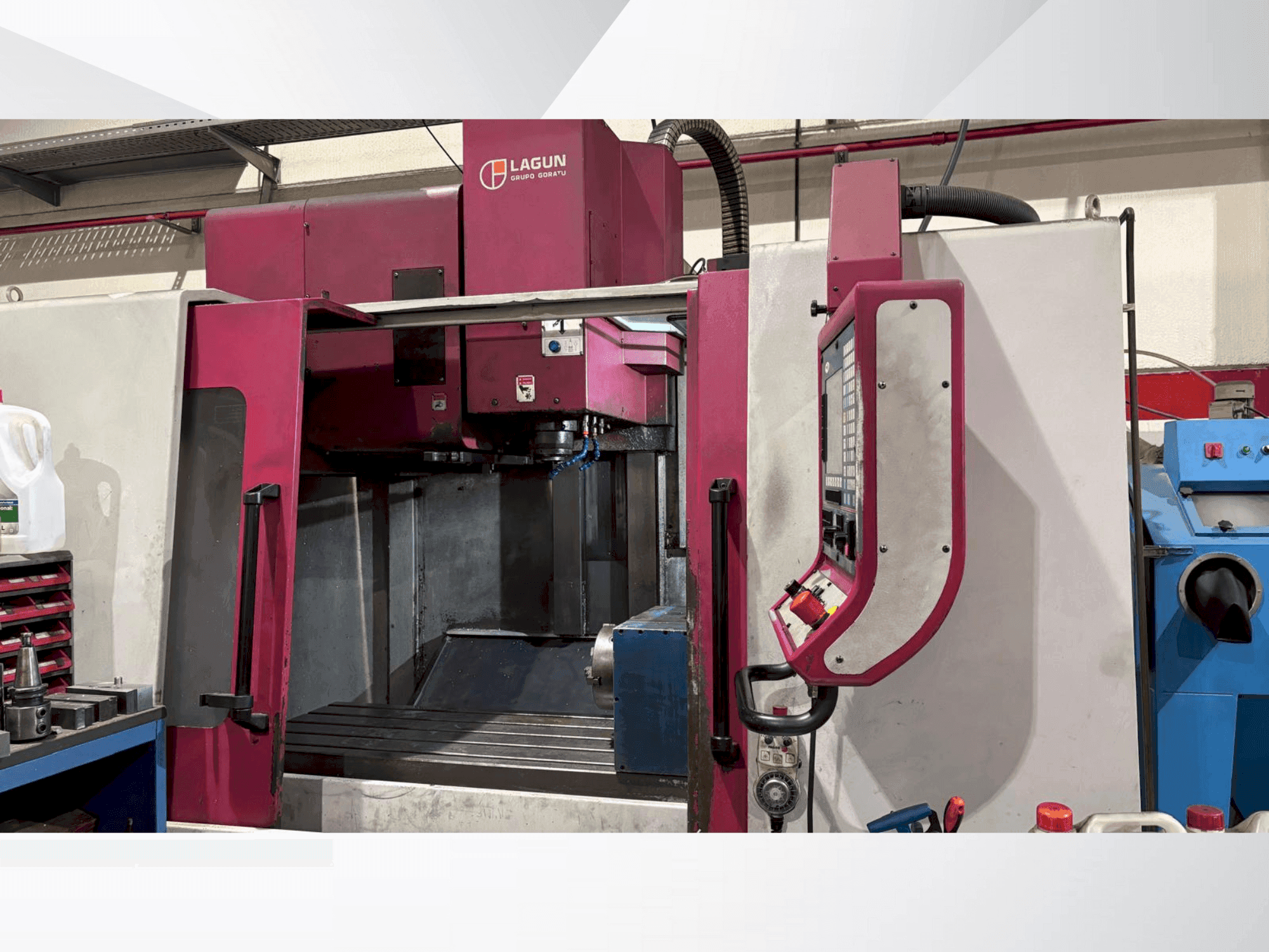 Frontansicht der LAGUN GVC 1000 Maschine