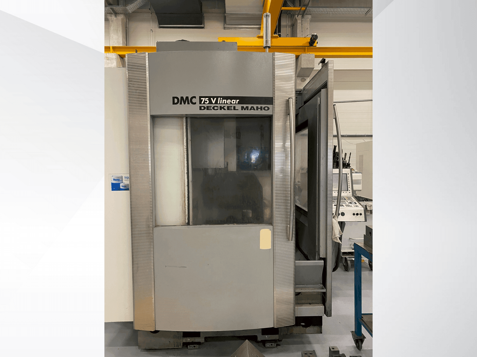 Frontansicht der DECKEL MAHO DMC 75 V Linear Maschine