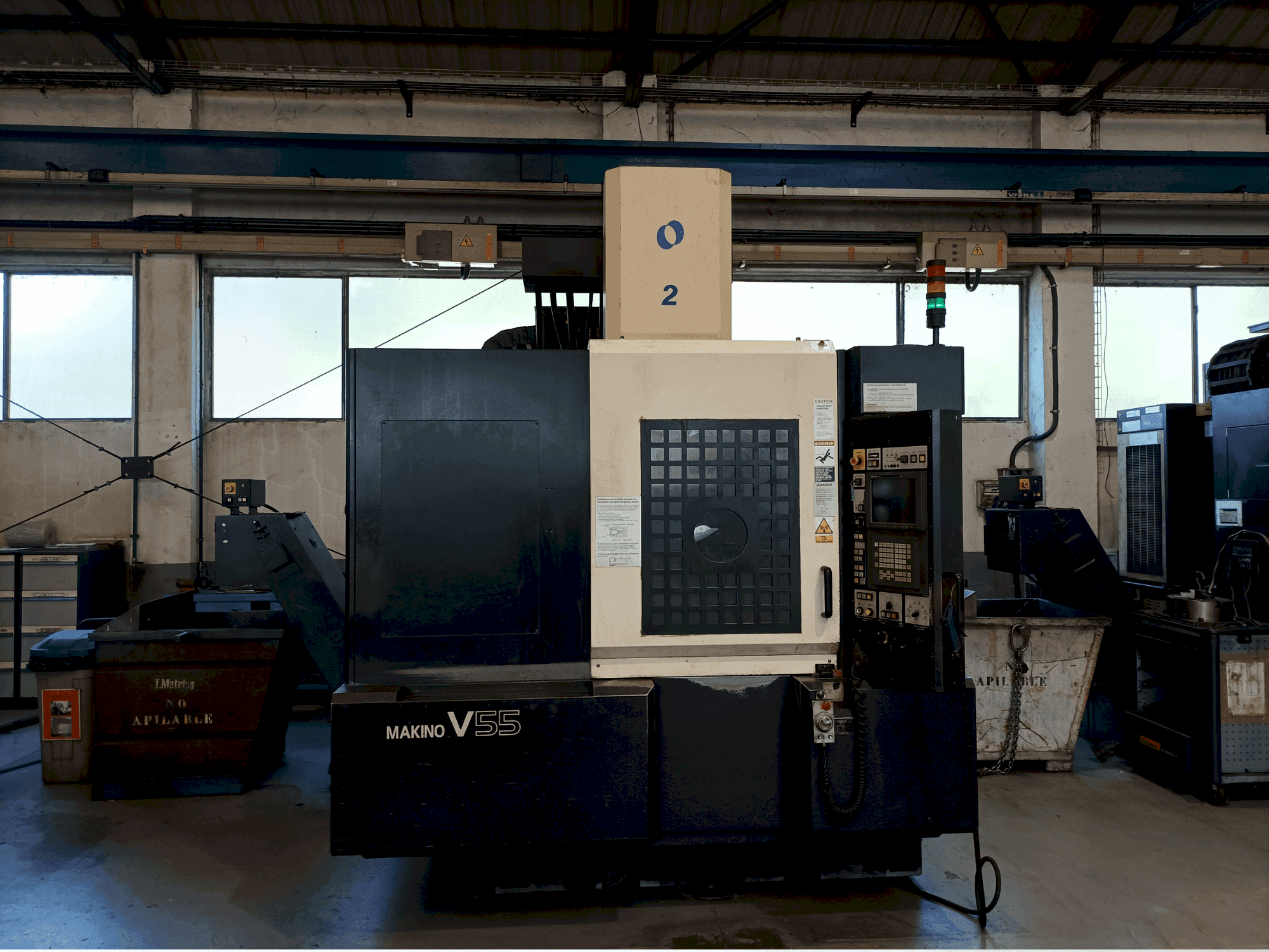 Frontansicht der Makino V55-A15 Maschine
