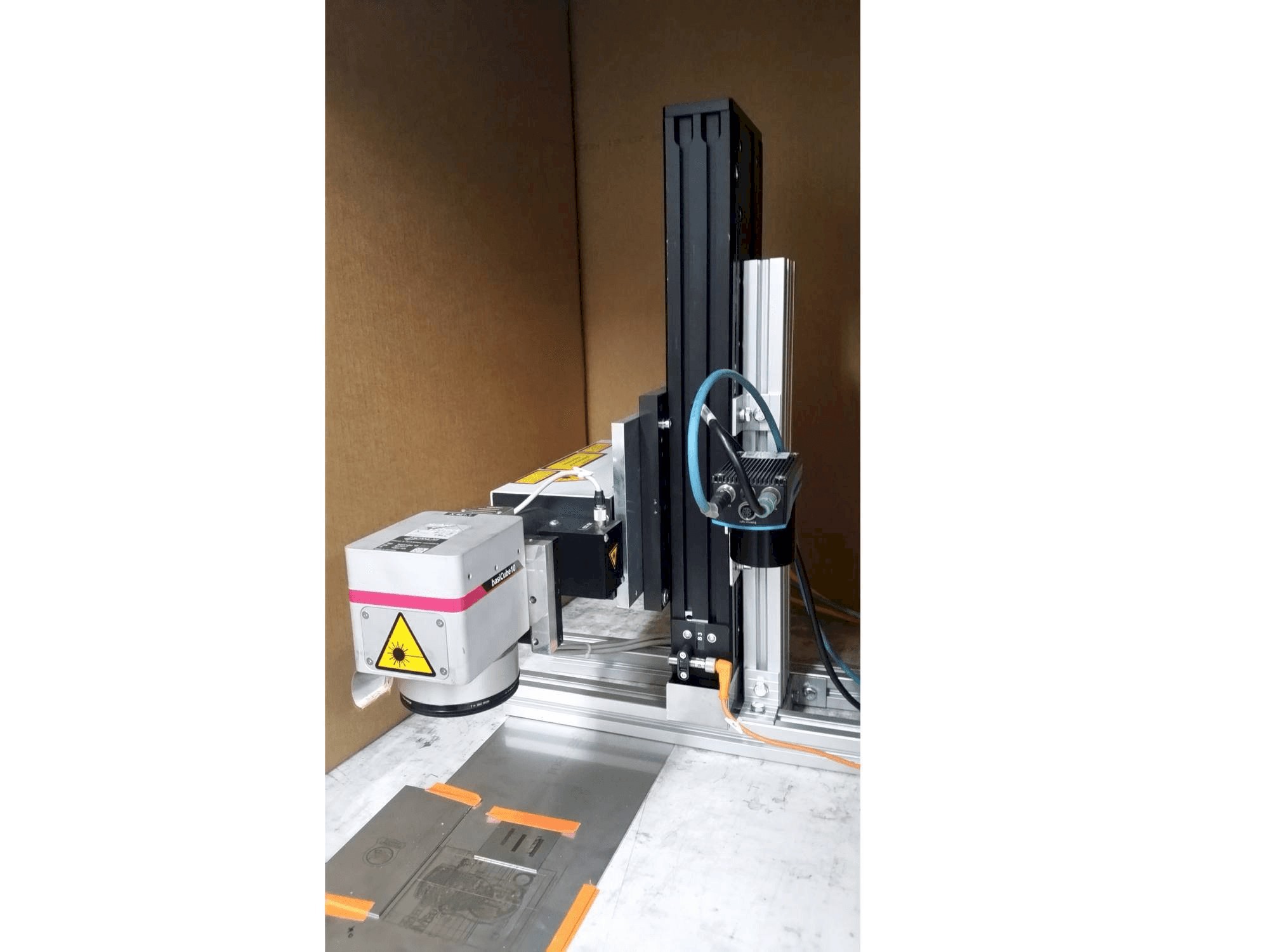 Frontansicht der Baublys IF 20 IP Maschine