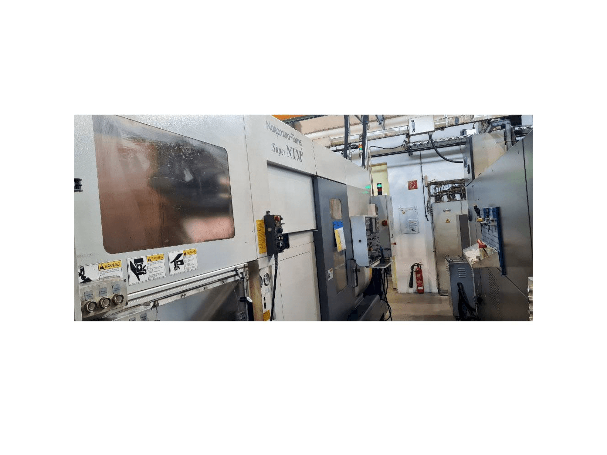 Frontansicht der NAKAMURA Super NTM³ Maschine