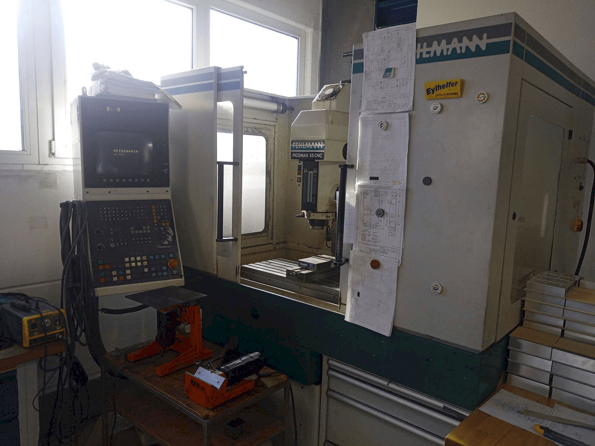 Frontansicht der FEHLMANN Picomax 55 CNC Maschine