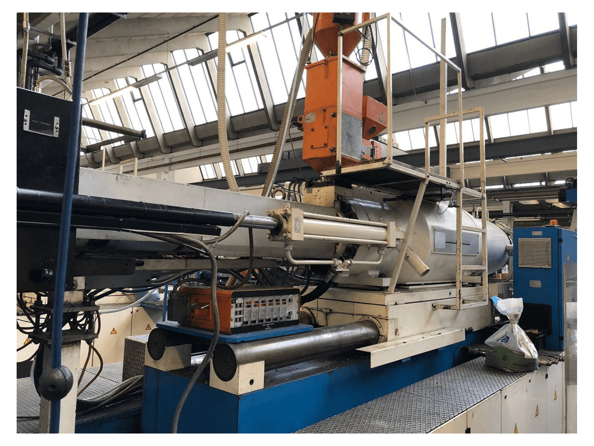 Arbeitsraum der ENGEL ES 7000/800 Maschine