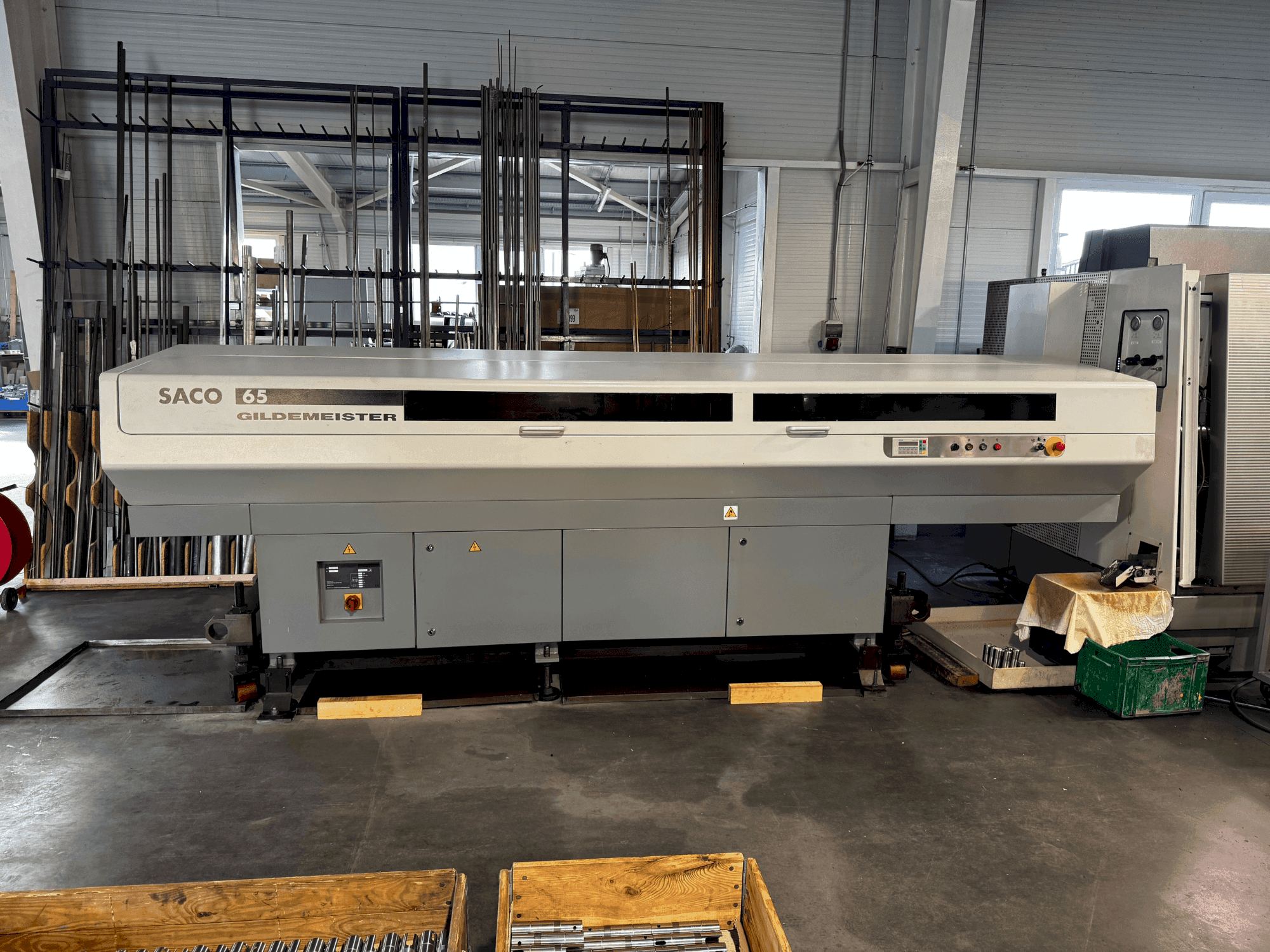 Frontansicht der Gildemeister CTX 420 V6 Linear Maschine