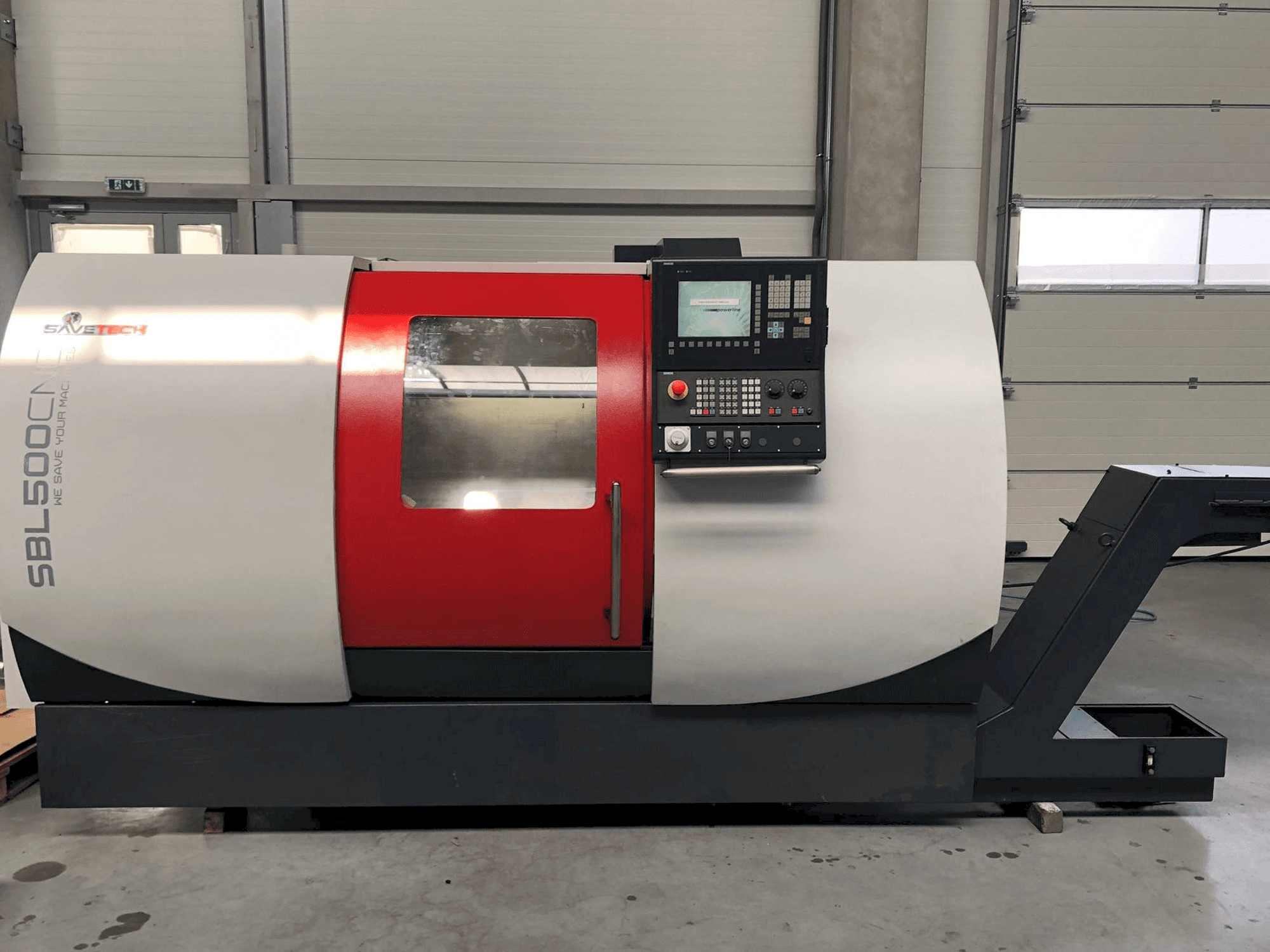 Frontansicht der TRENS SBL 500/750 Maschine