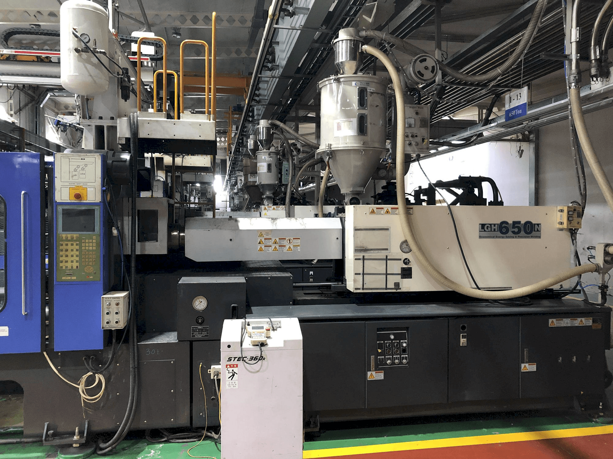 Frontansicht der LG LGH 650N Maschine