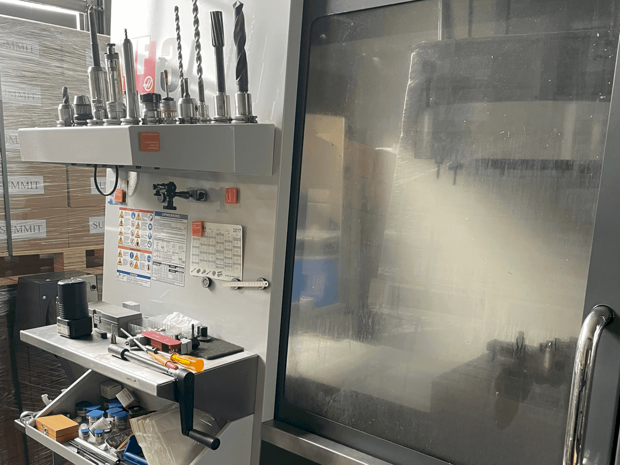 Frontansicht der HAAS VF-3 Maschine