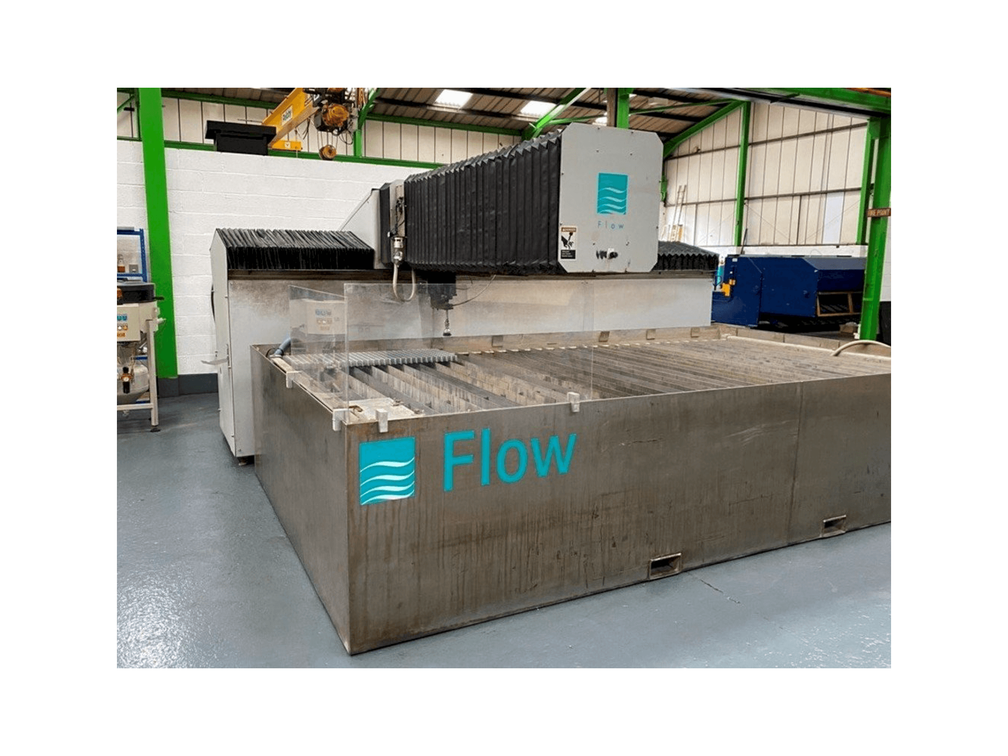Frontansicht der Flow 712127-1 Maschine