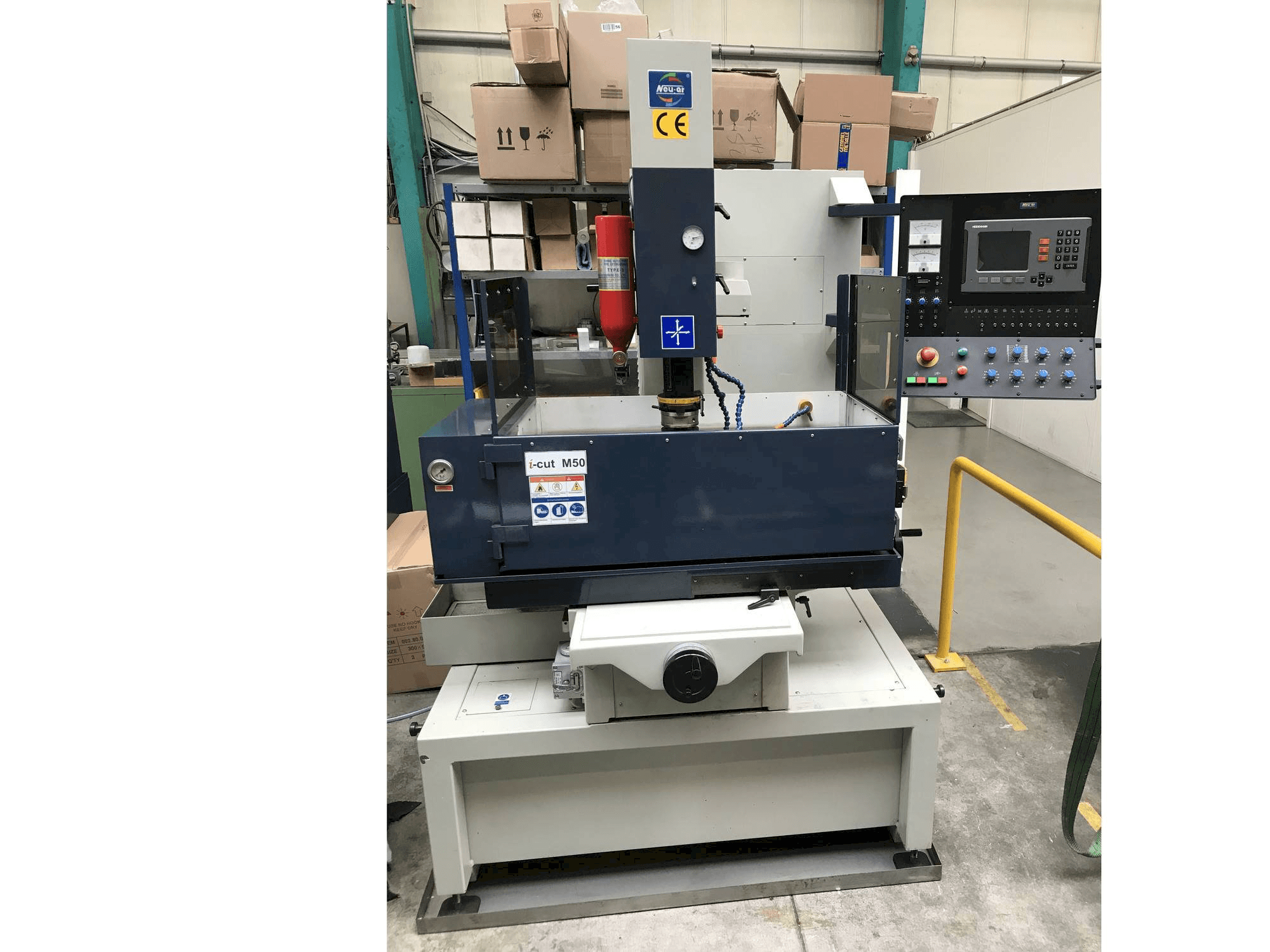 Frontansicht der i-cut M50 Maschine