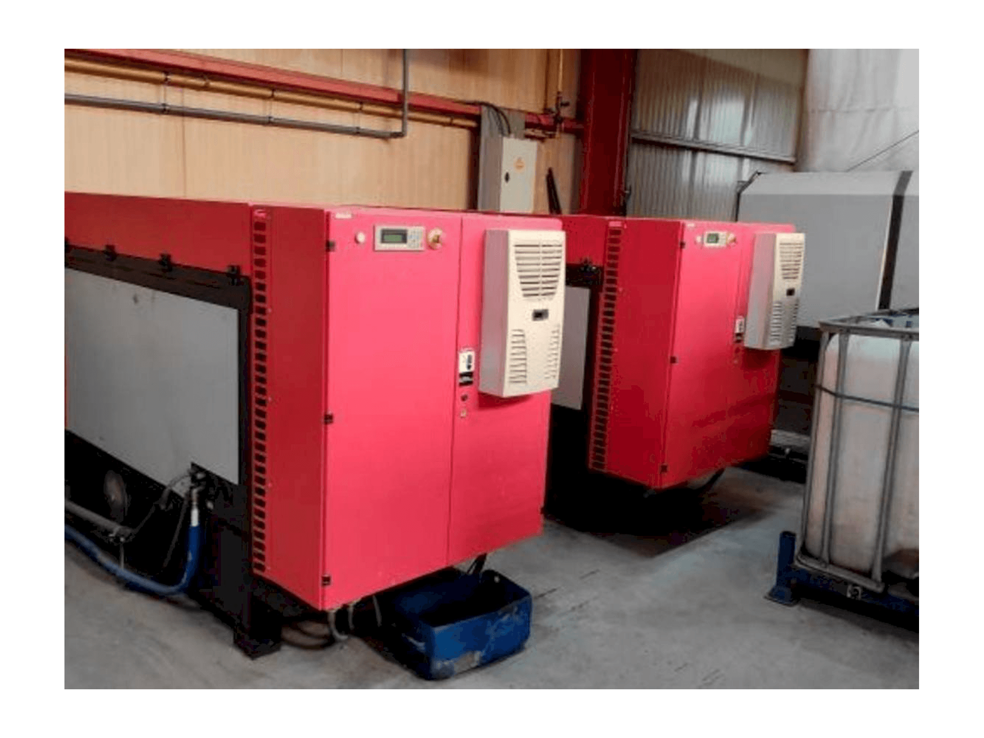 Frontansicht der Bystronic ByJet Pro 3015 Expert ST Maschine