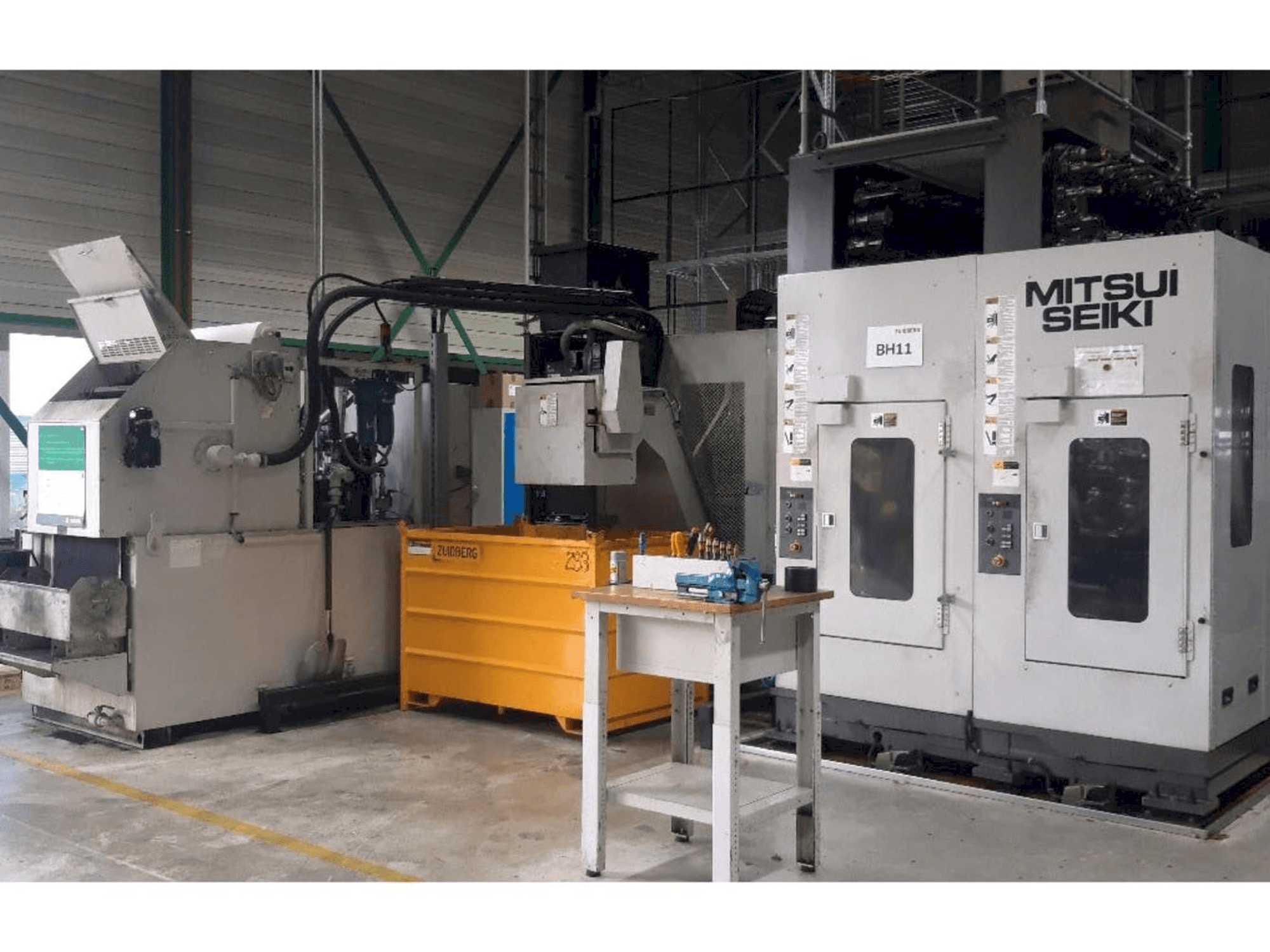 Frontansicht der Mitsui Seiki HW630 Maschine