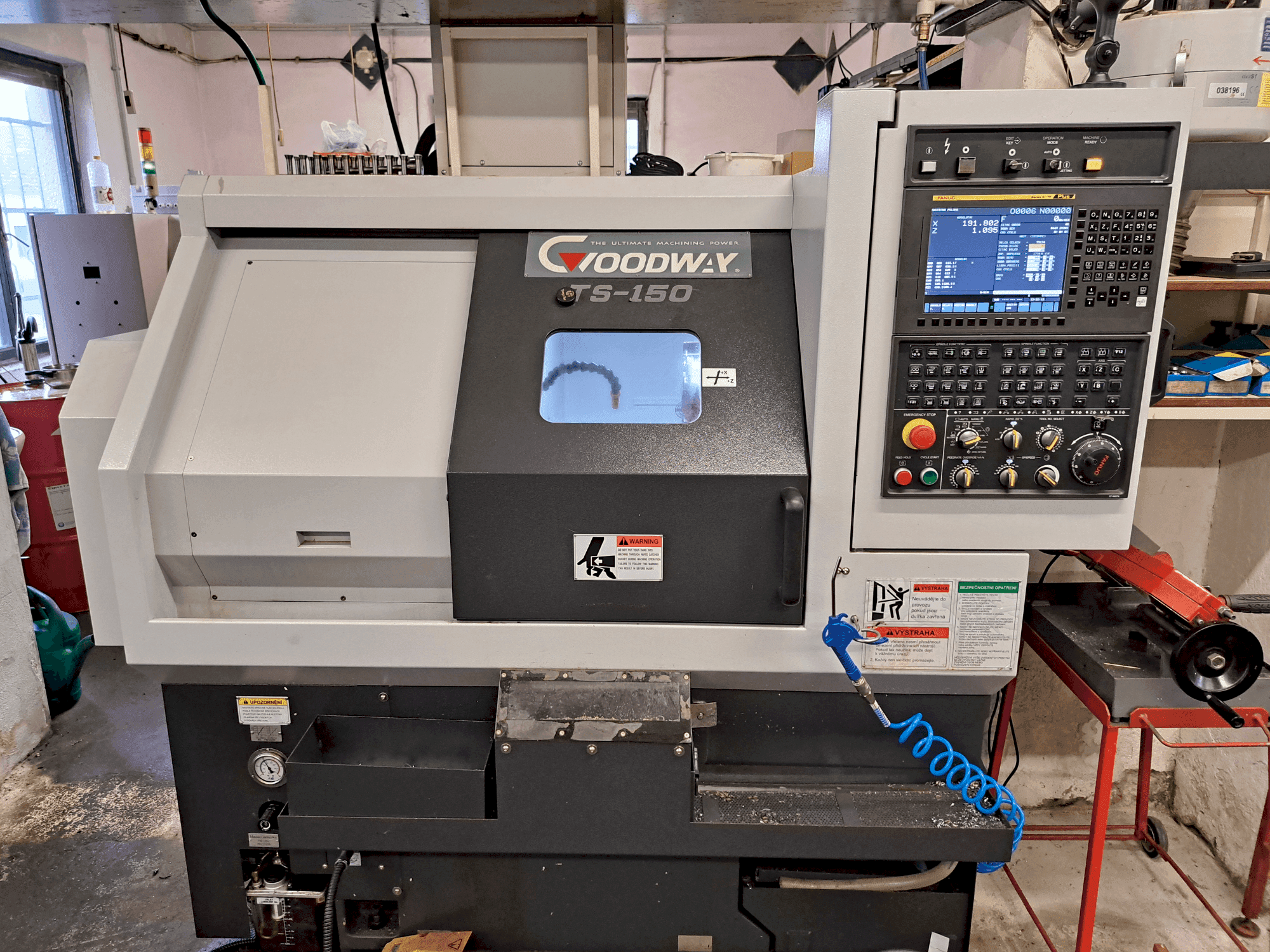 Frontansicht der Goodway TS-150 Maschine