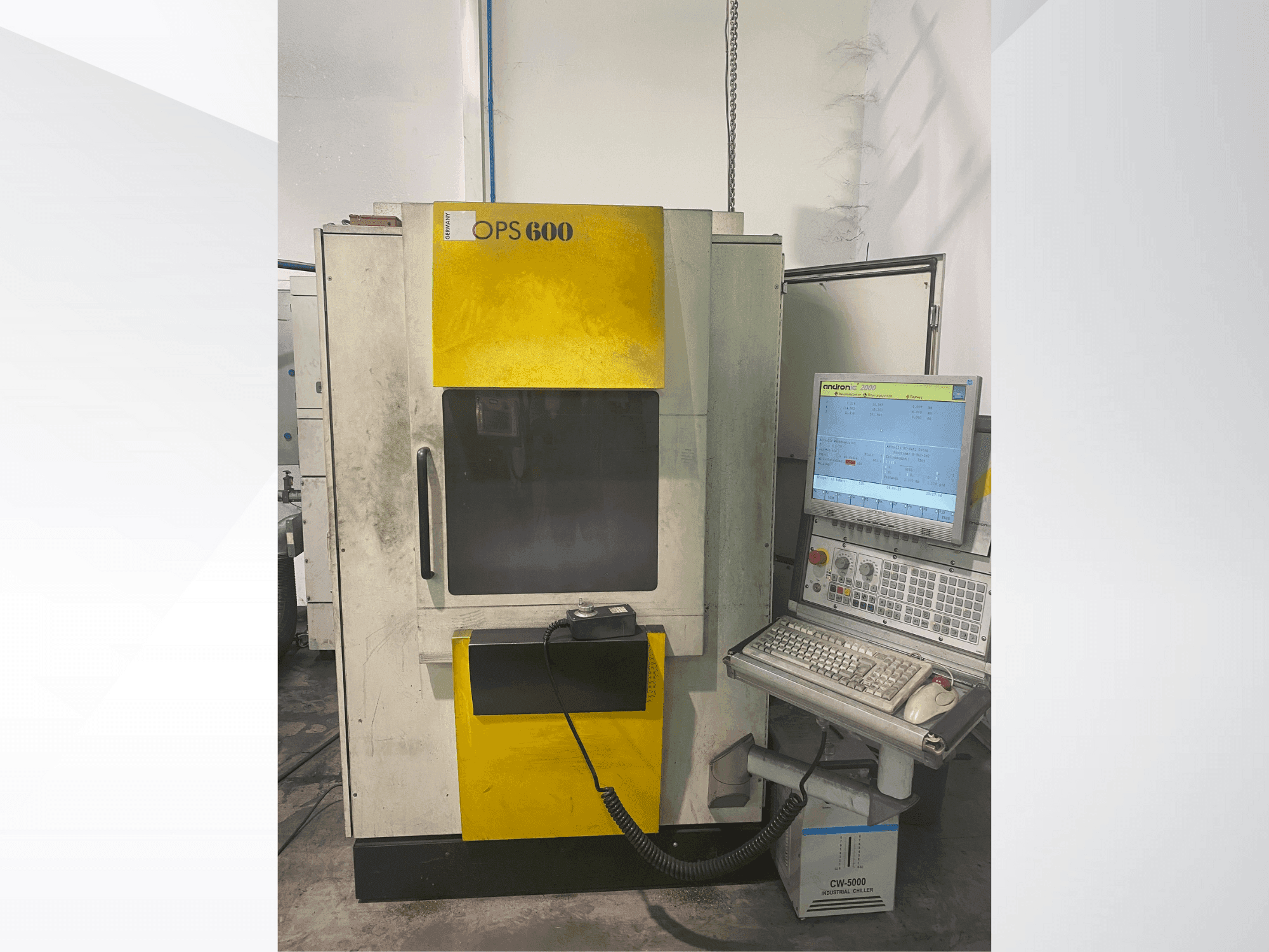 Frontansicht der OPS INGERSOLL OPS 600 Maschine