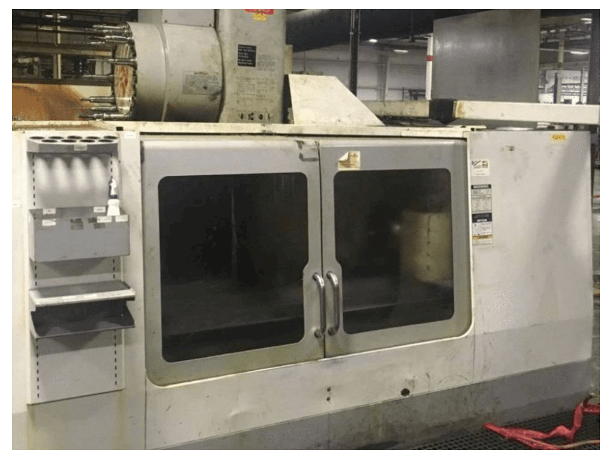 Frontansicht der HAAS VF-8B/40 Maschine