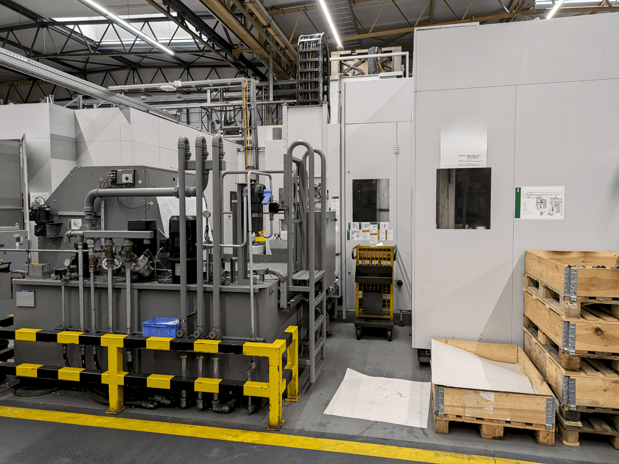 Frontansicht der Heckert HEC 1000 H/V Maschine