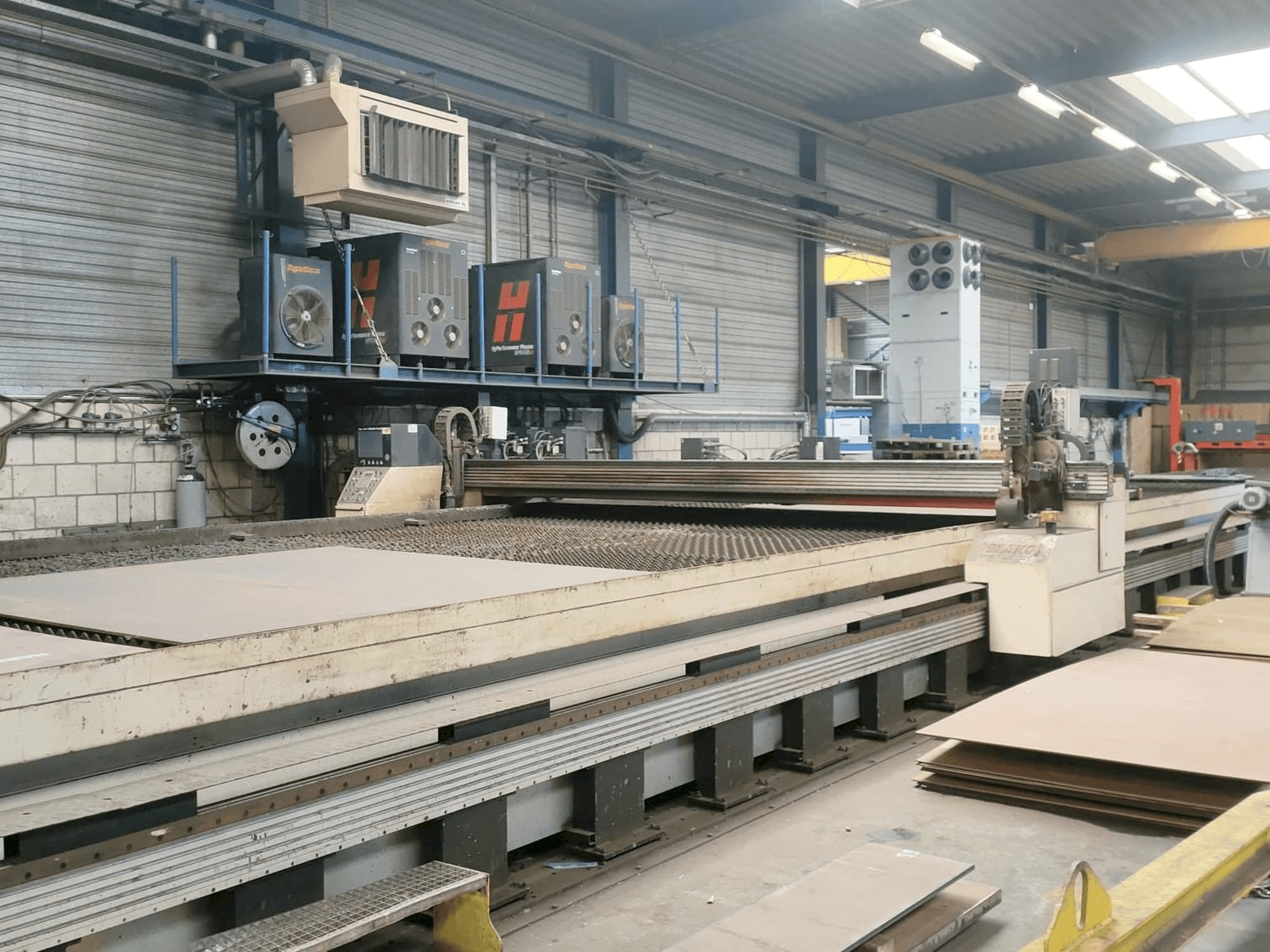 Frontansicht der Stako 2 x HPR 400 xd 2016 signum Maschine