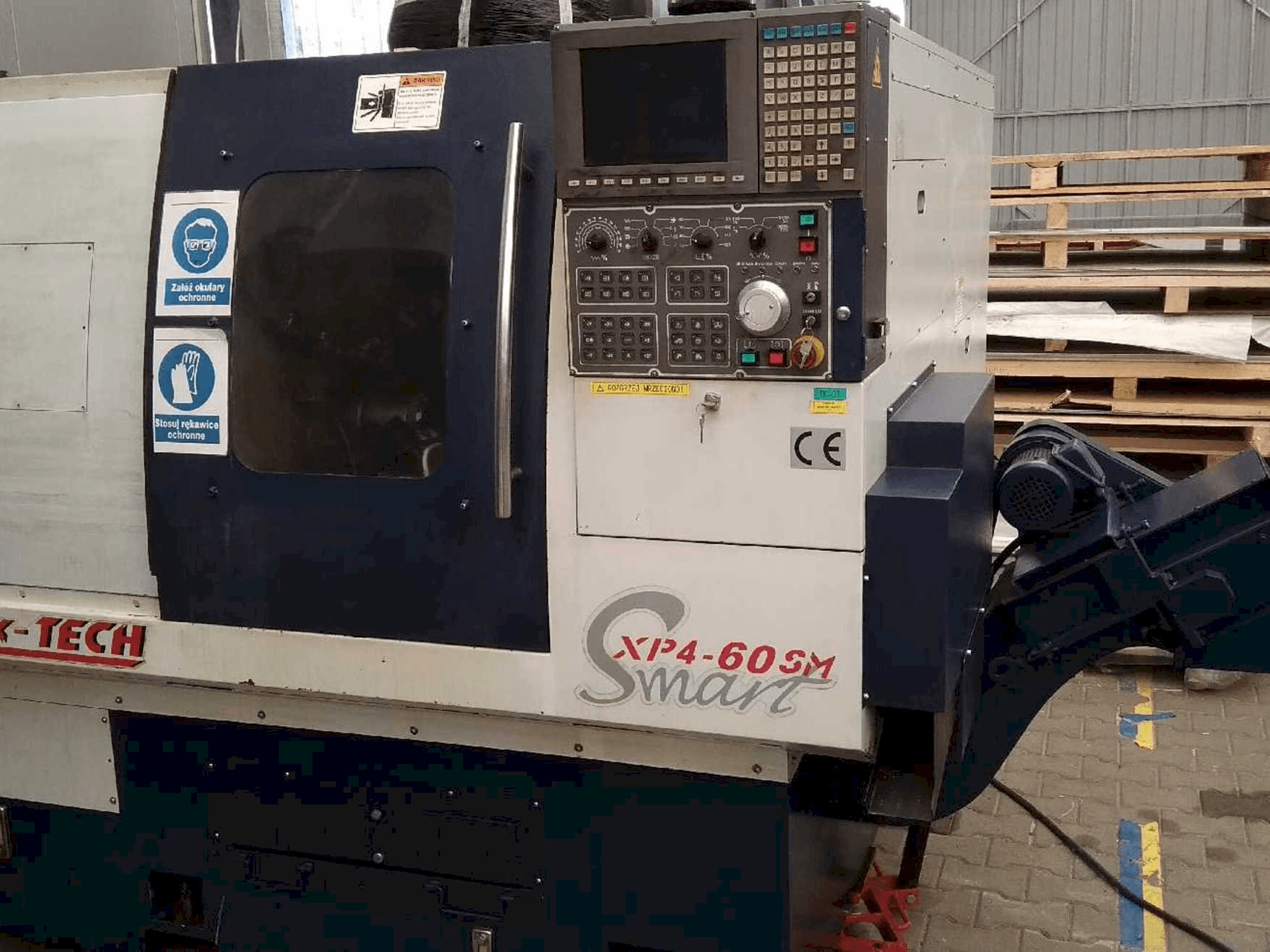 Frontansicht der Quick-Tech XP4-60SM Maschine