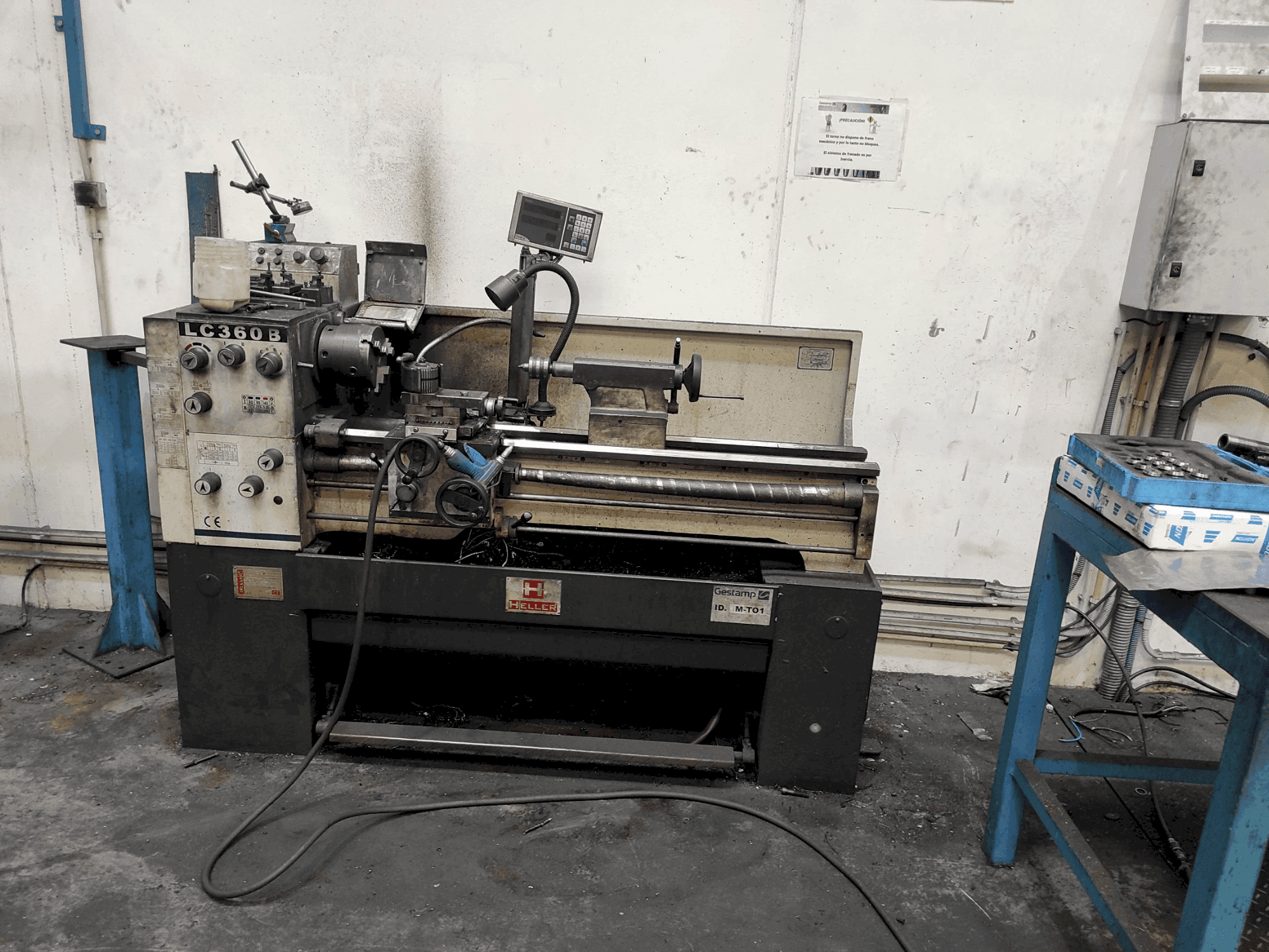 Frontansicht der HELLER LC 360 B Maschine