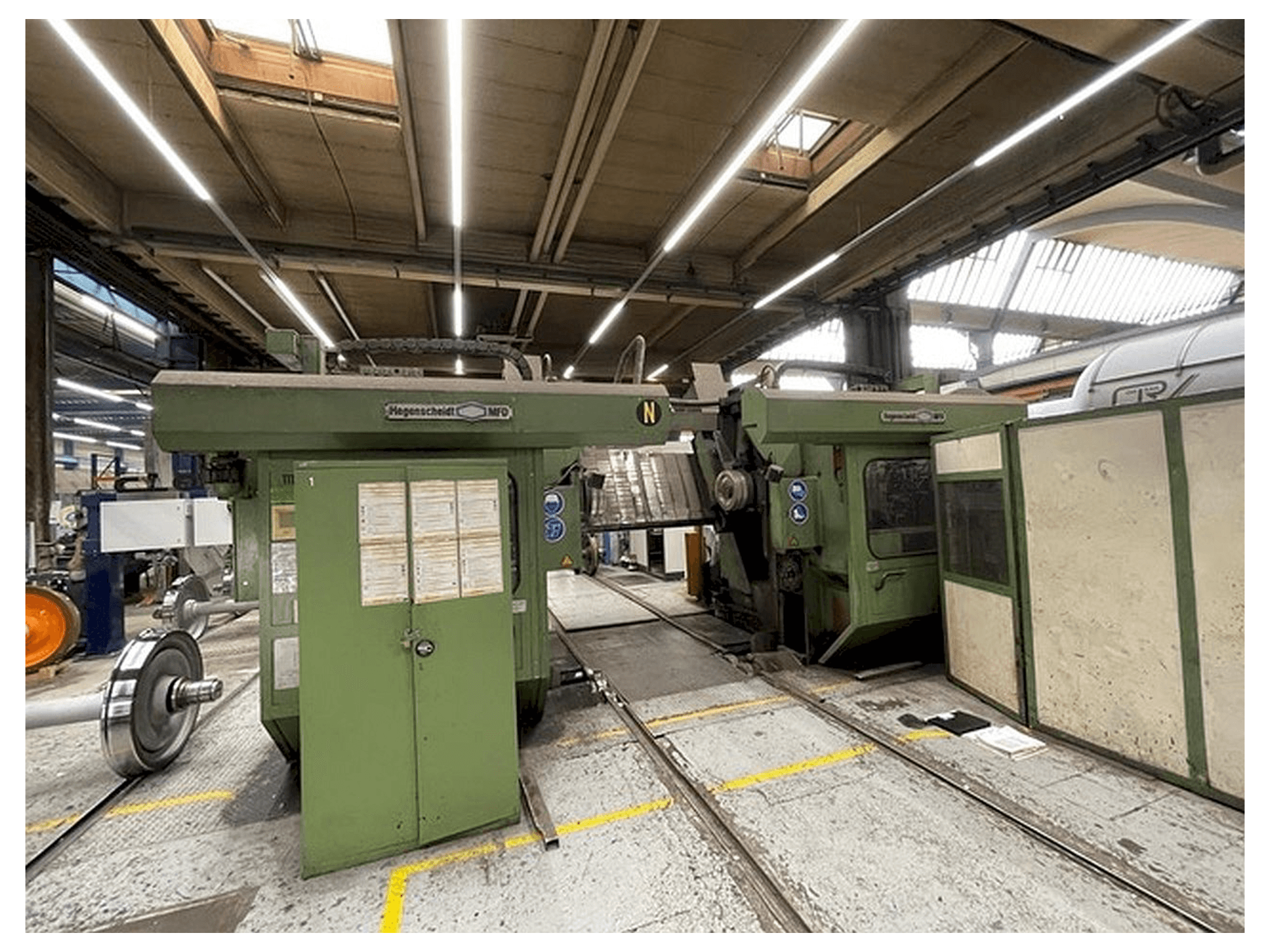 Frontansicht der Hegenscheidt PN 190 Maschine