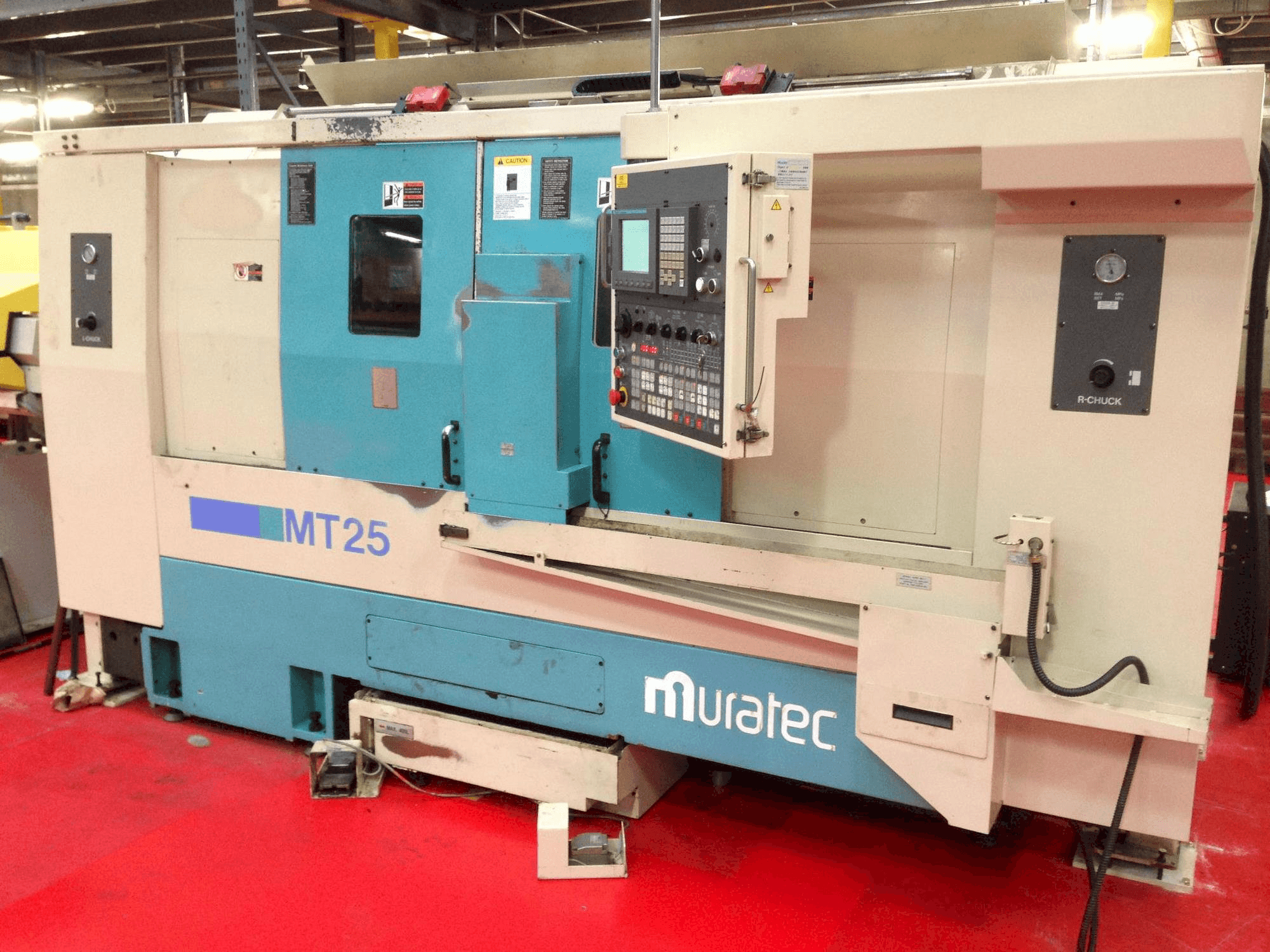 Frontansicht der Muratec MT 25 MC Maschine