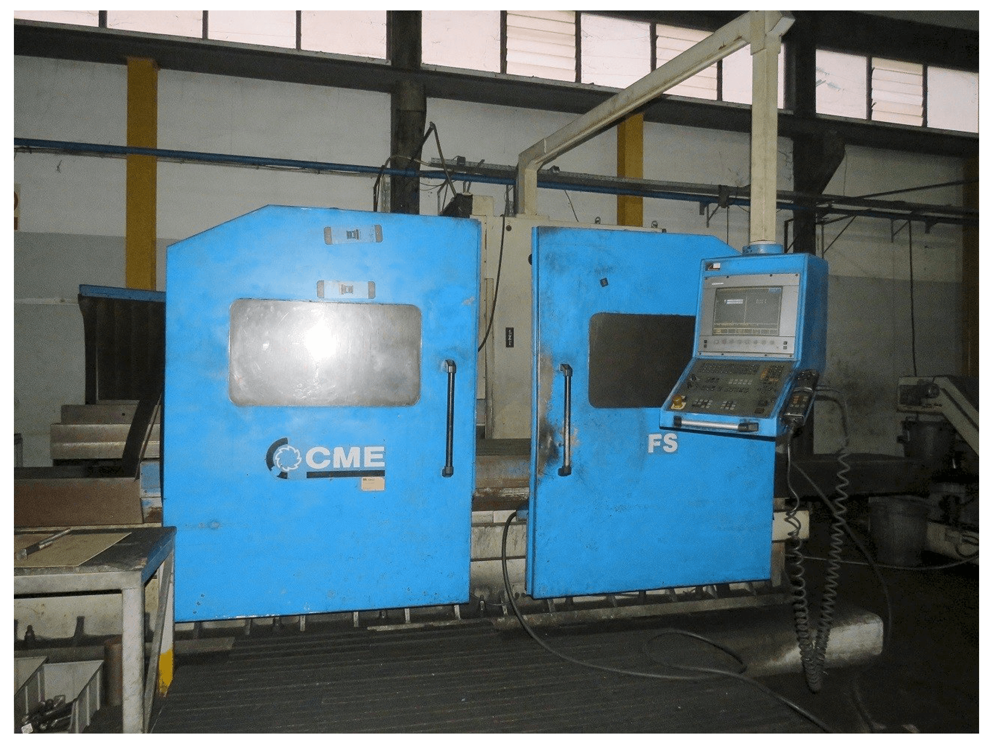 Frontansicht der CME FS2 Maschine