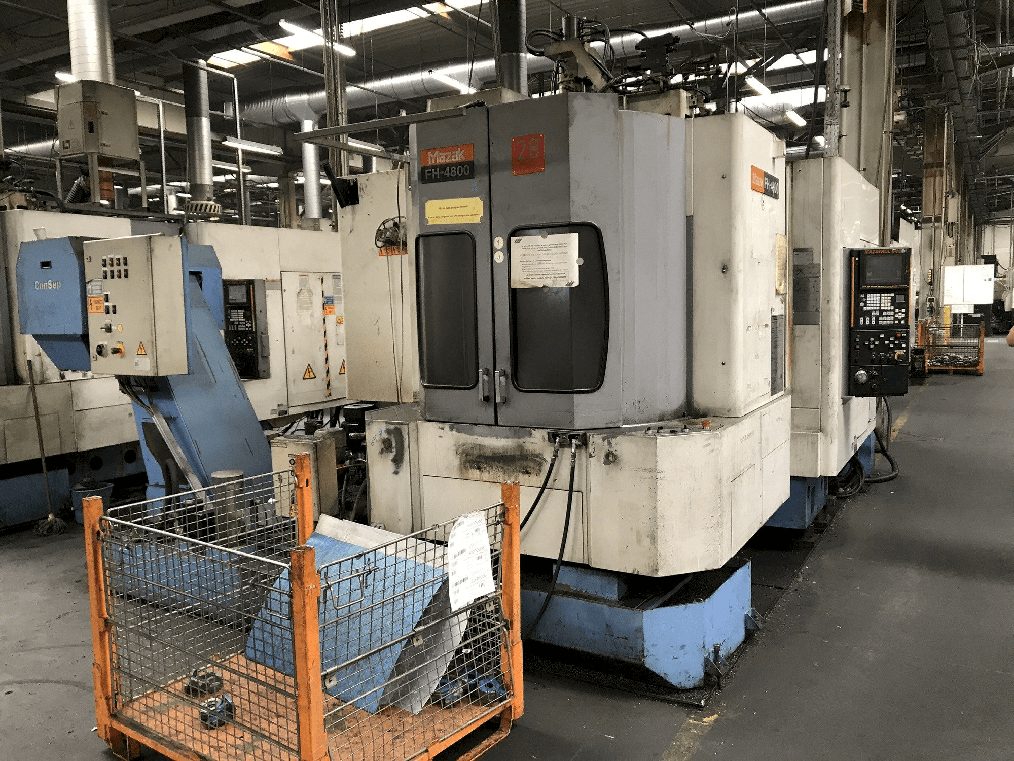 Frontansicht der Mazak FH-4800 40T Maschine