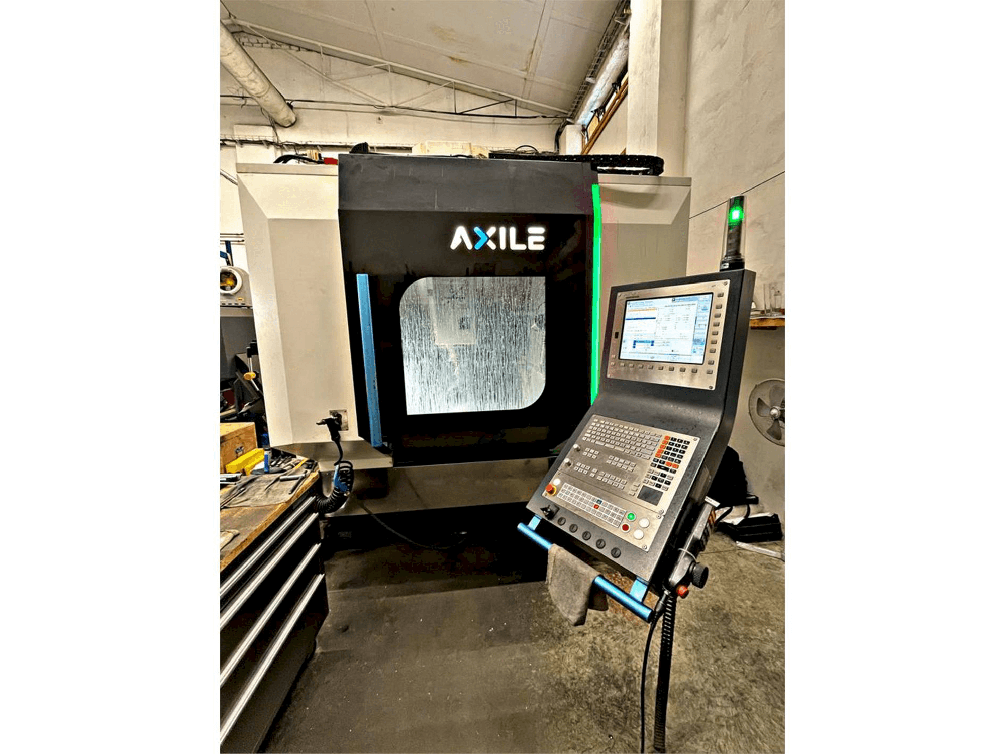 Frontansicht der AXILE G6 Maschine