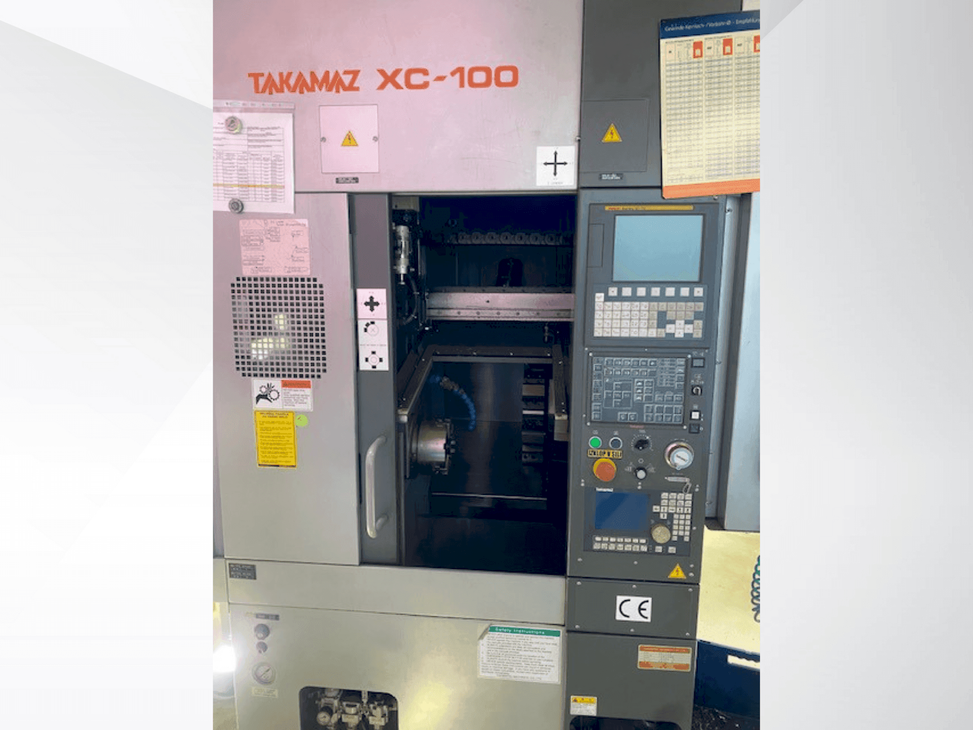 Frontansicht der Takamaz XC-100 (2015) Maschine
