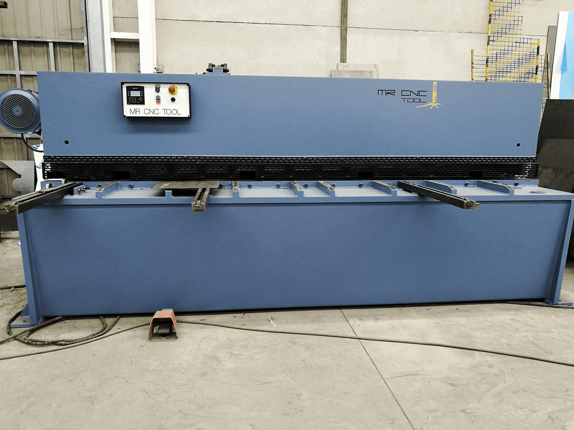 Frontansicht der Loire Safe CHP 6/31 Maschine