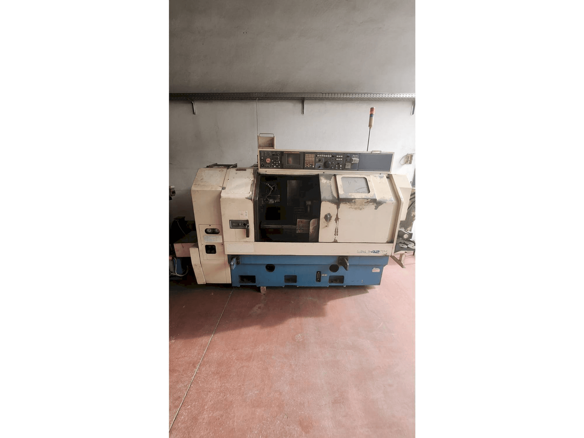 Frontansicht der Miyano BNJ 51 SY2 Maschine