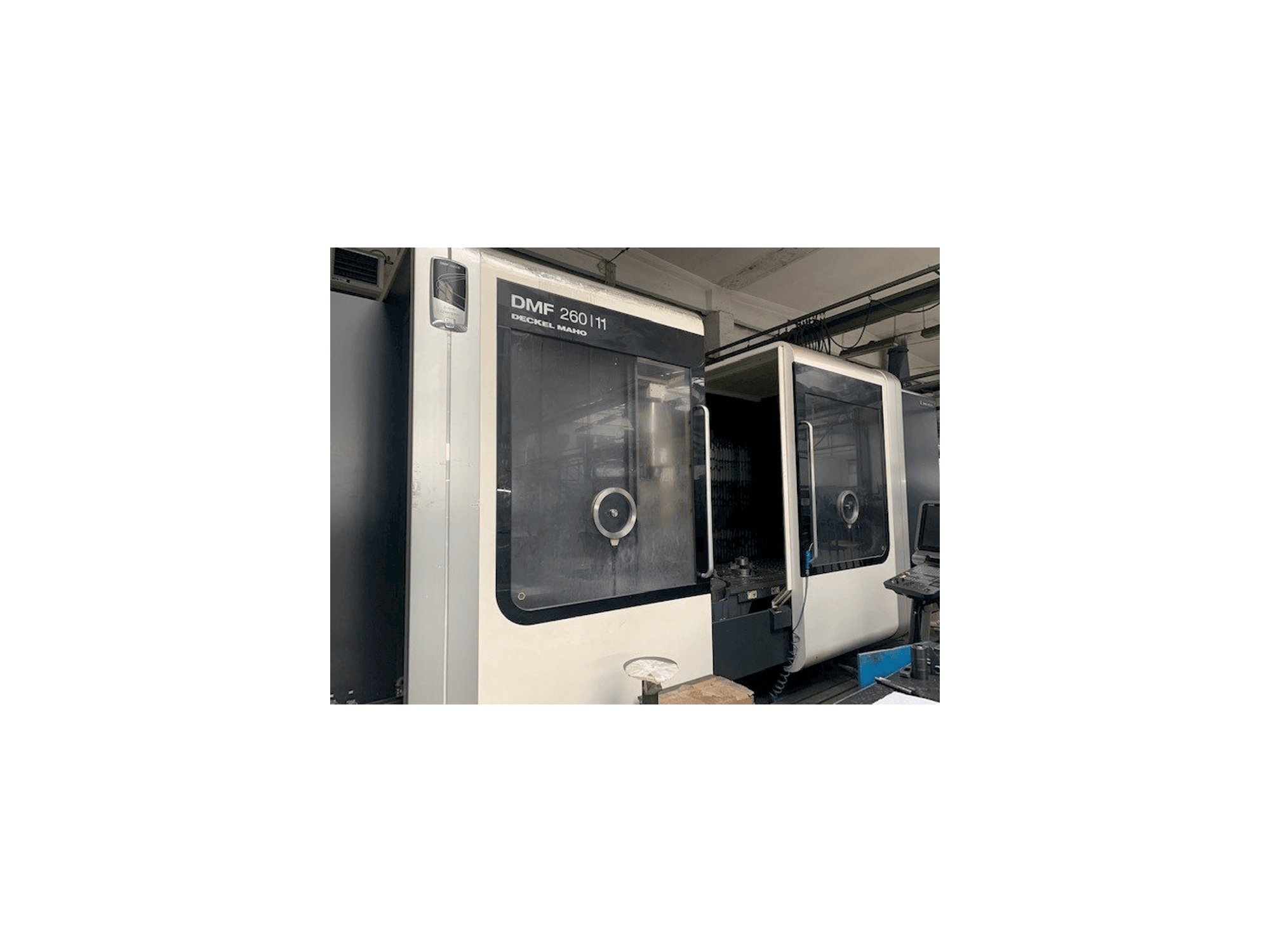 Frontansicht der DMG DMF 260 linear Maschine